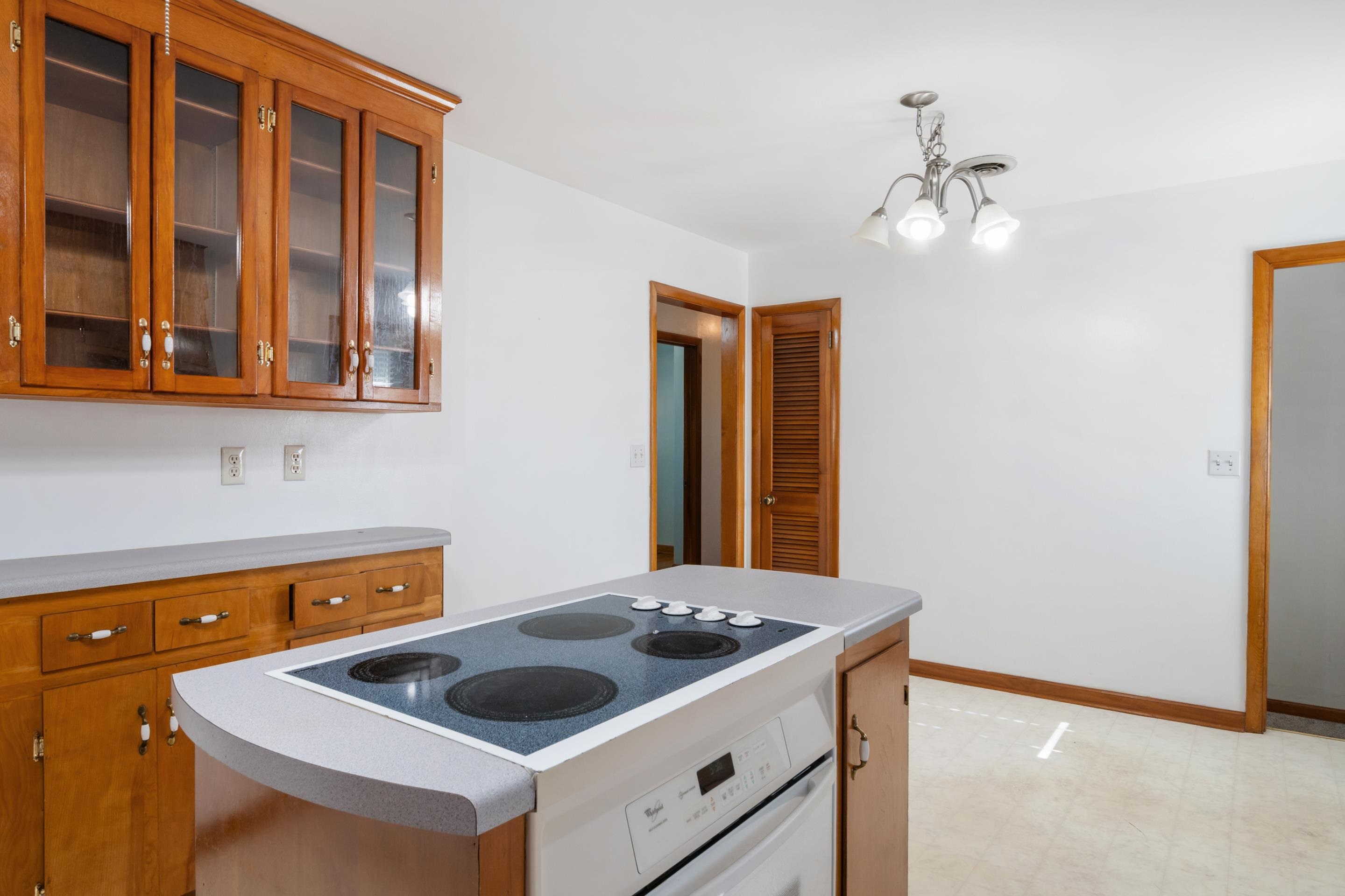 945 N 5th Street Wytheville VA 24382