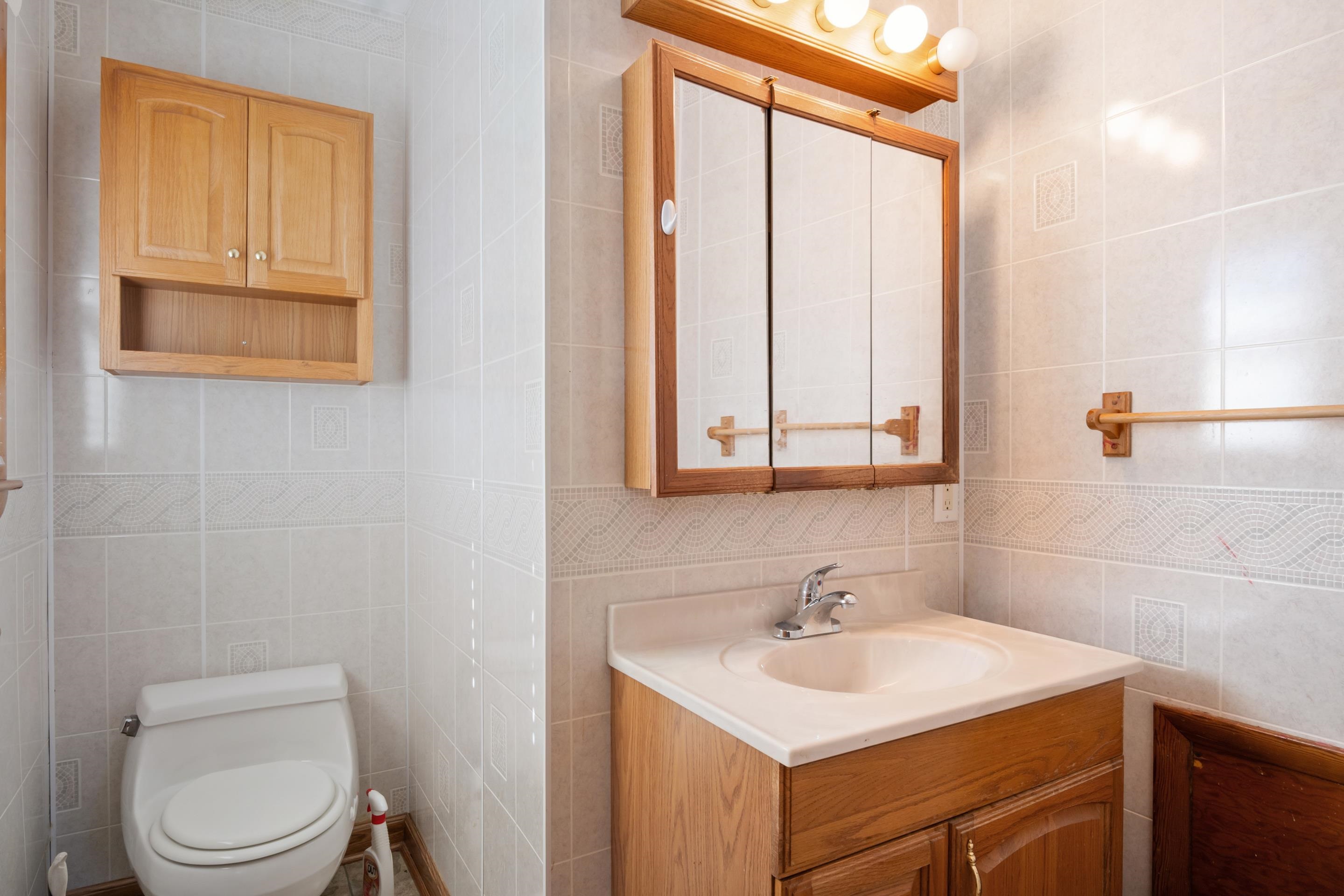 945 N 5th Street Wytheville VA 24382