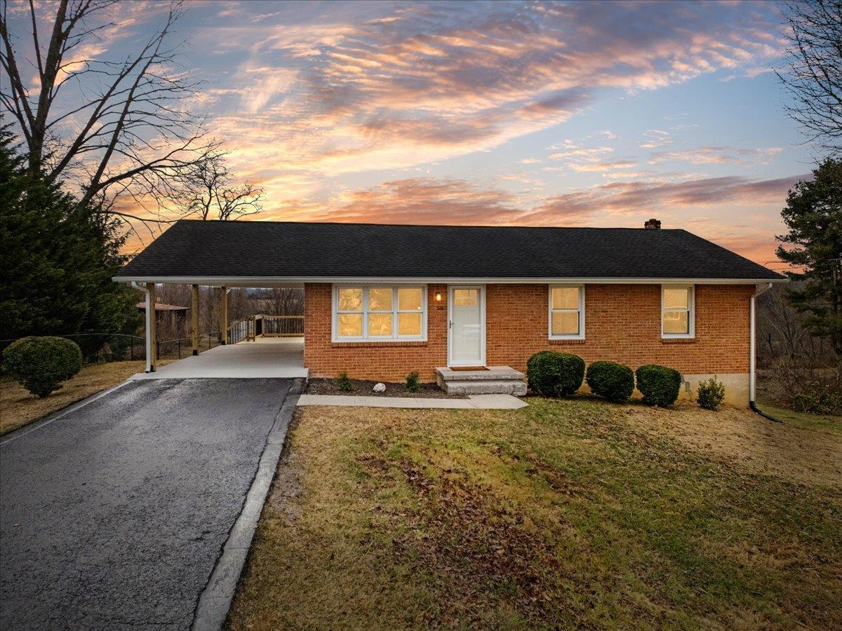 Christiansburg VA, 326 Rolling Hills Drive