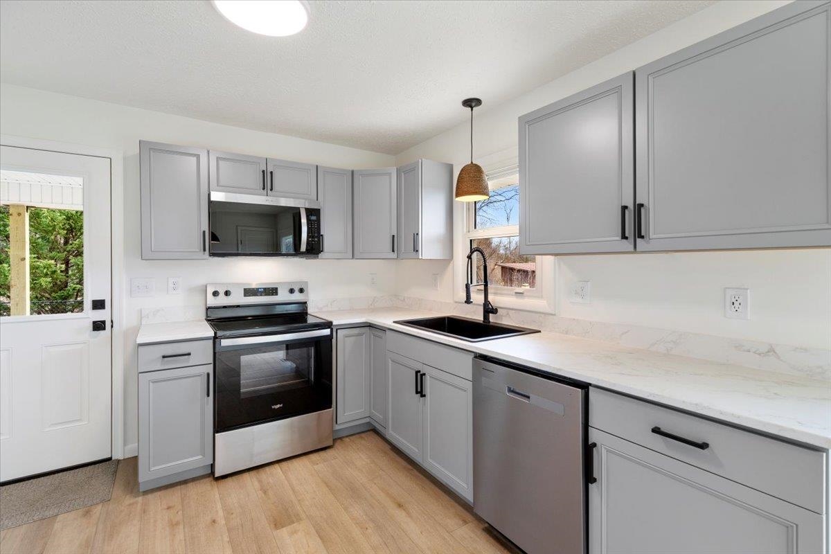 326 Rolling Hills Drive Christiansburg VA 24073