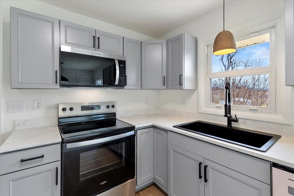 326 Rolling Hills Drive Christiansburg VA 24073