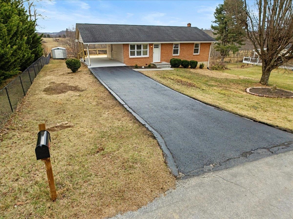 326 Rolling Hills Drive Christiansburg VA 24073