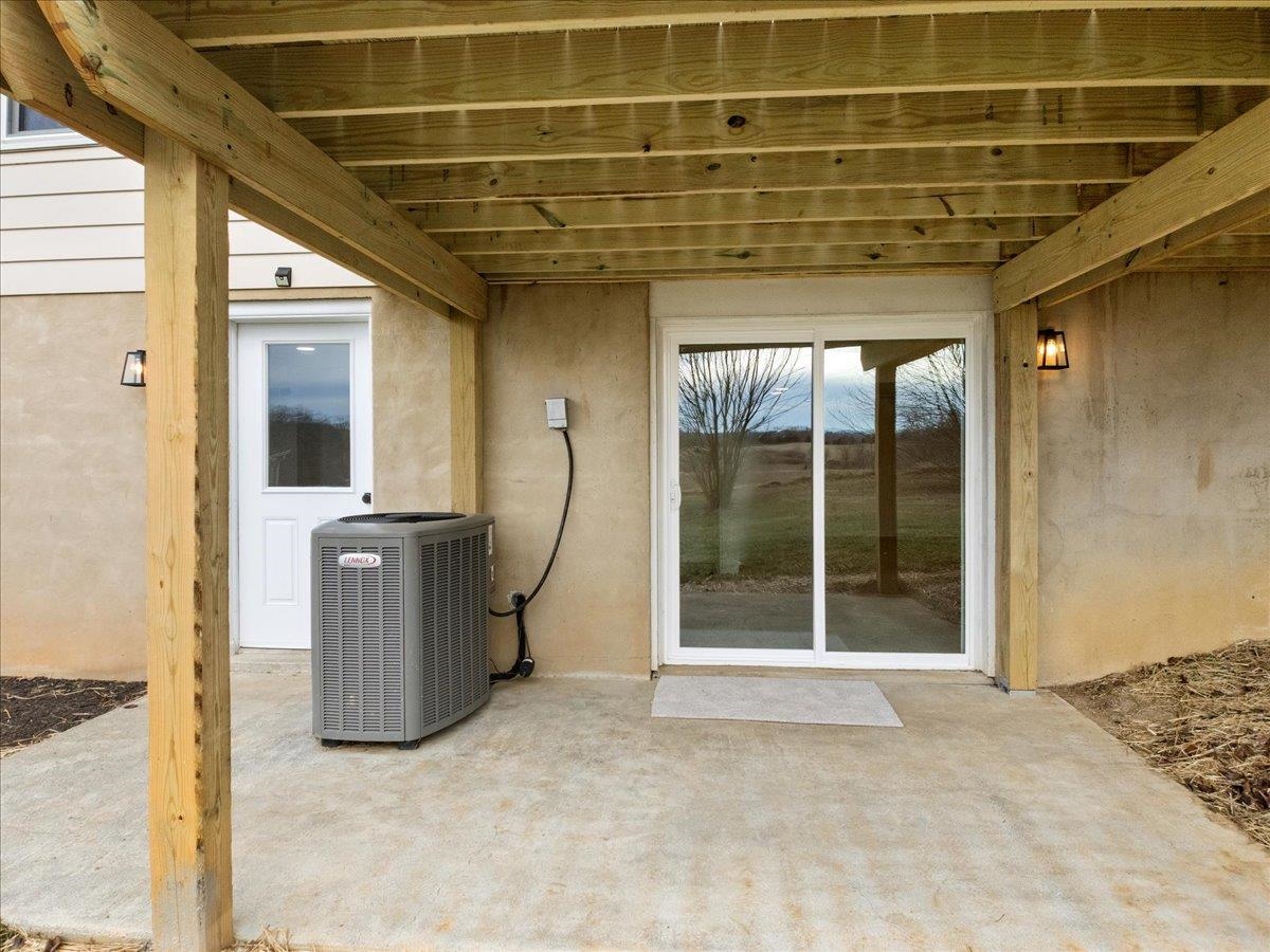 326 Rolling Hills Drive Christiansburg VA 24073