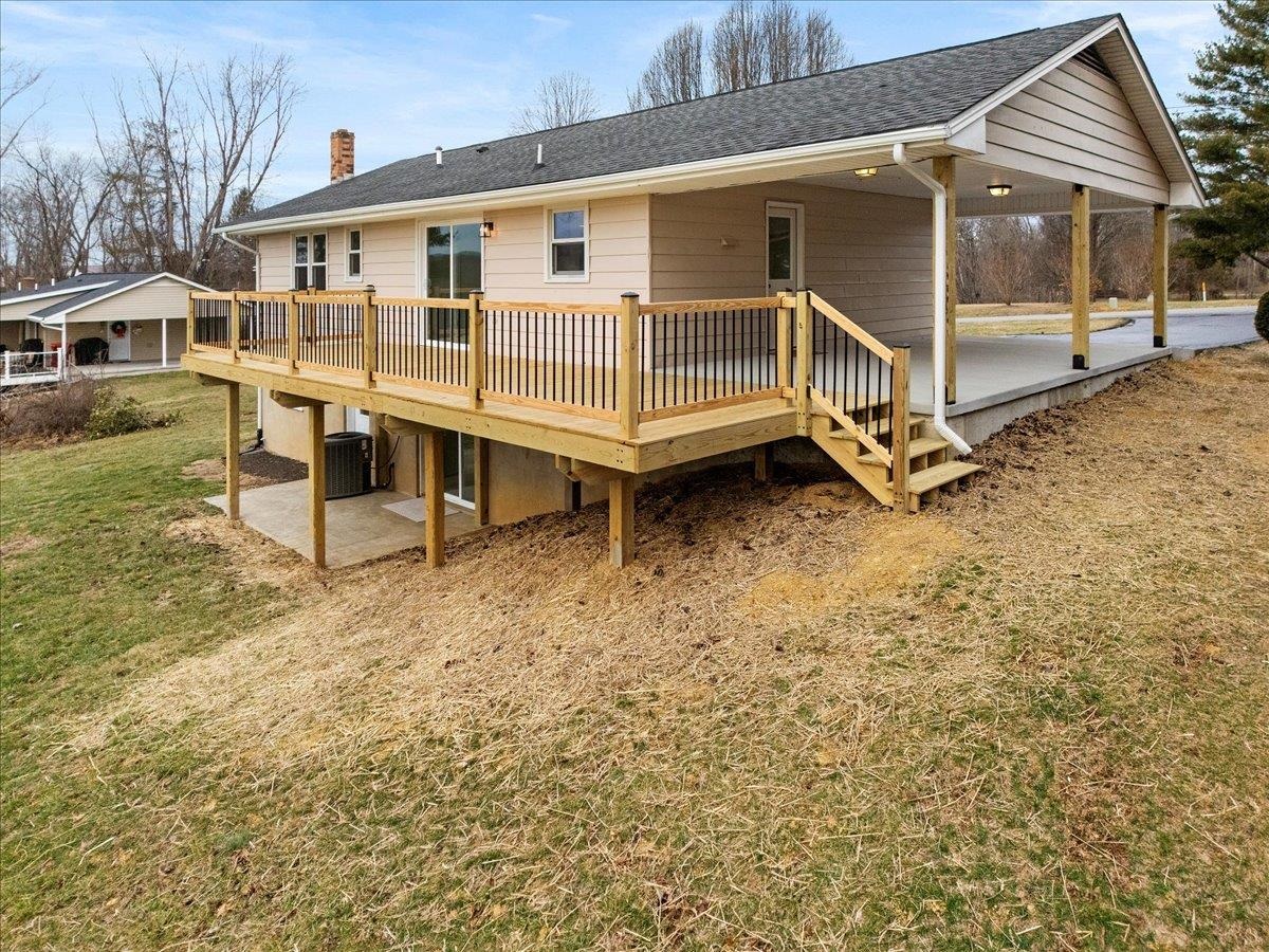 326 Rolling Hills Drive Christiansburg VA 24073