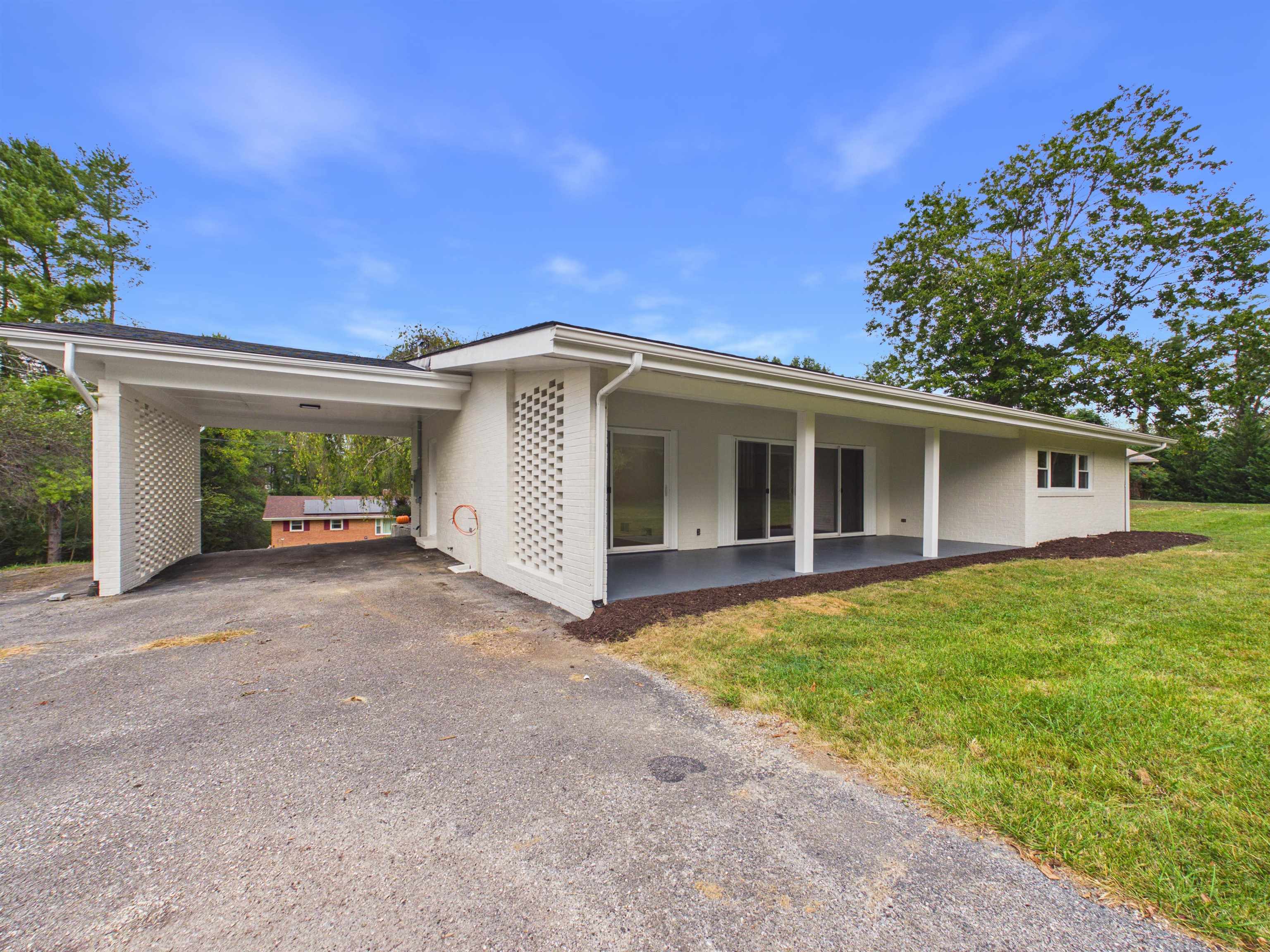 610 Cardinal Drive Pulaski VA 24301