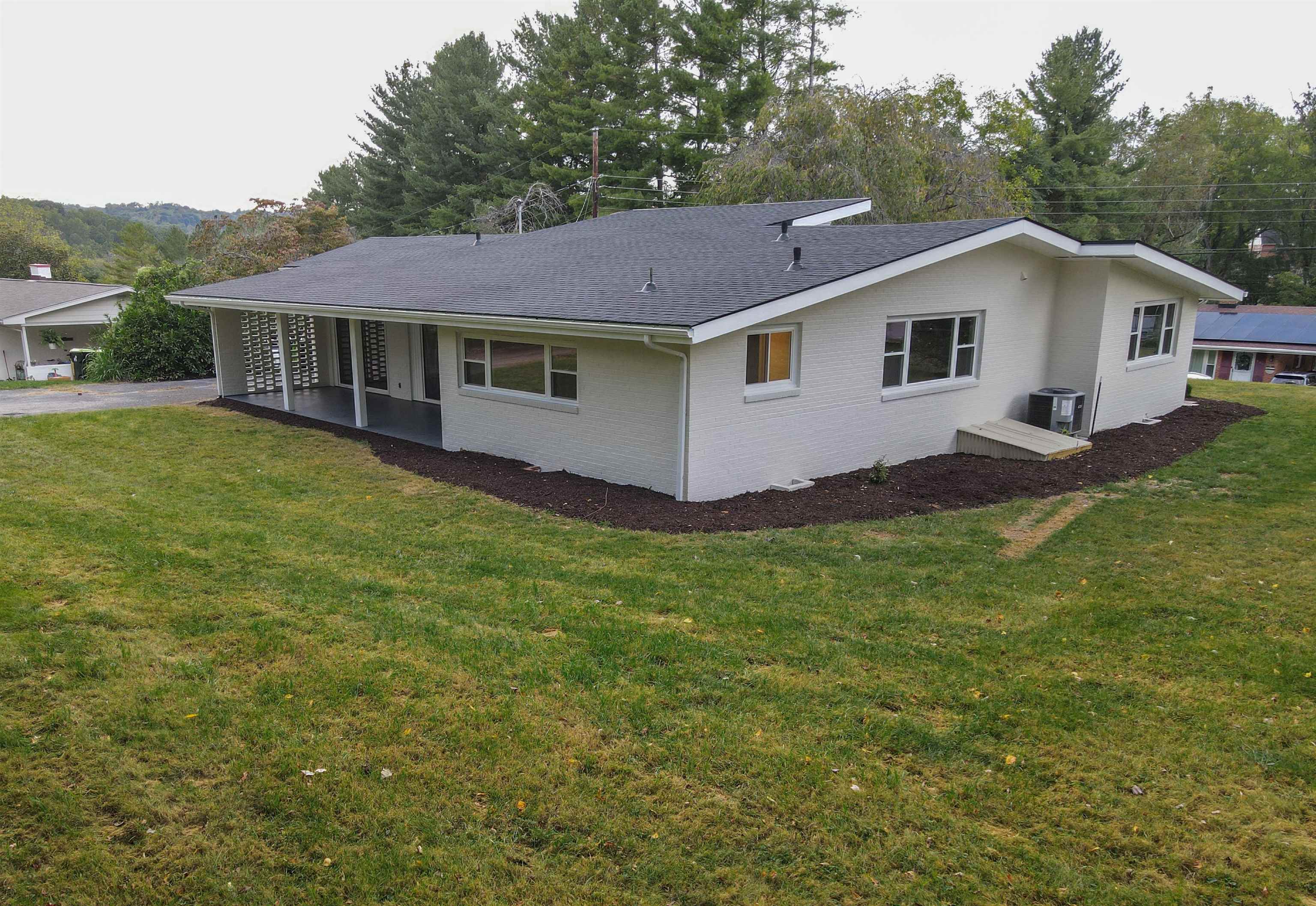 610 Cardinal Drive Pulaski VA 24301