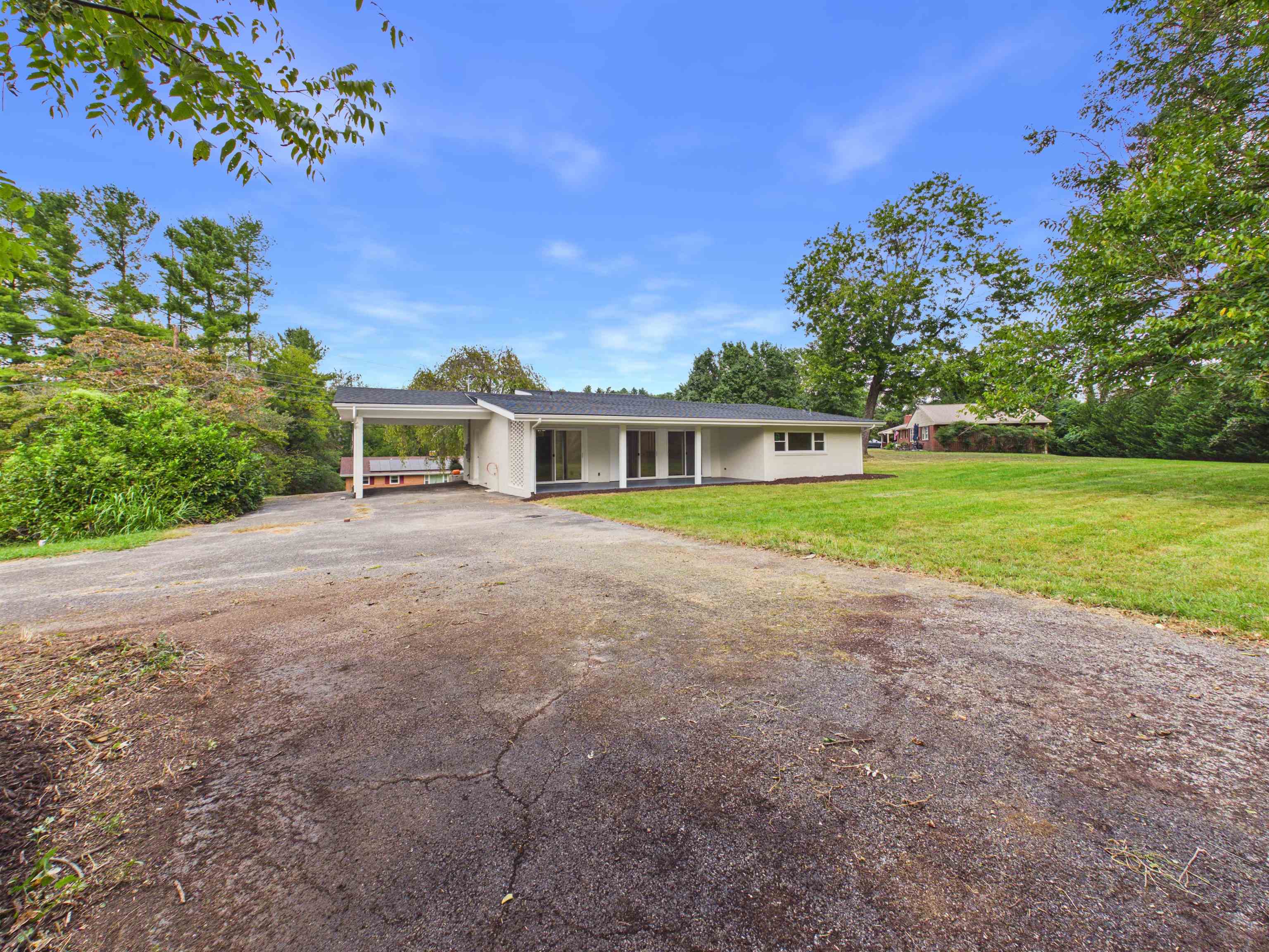 610 Cardinal Drive Pulaski VA 24301