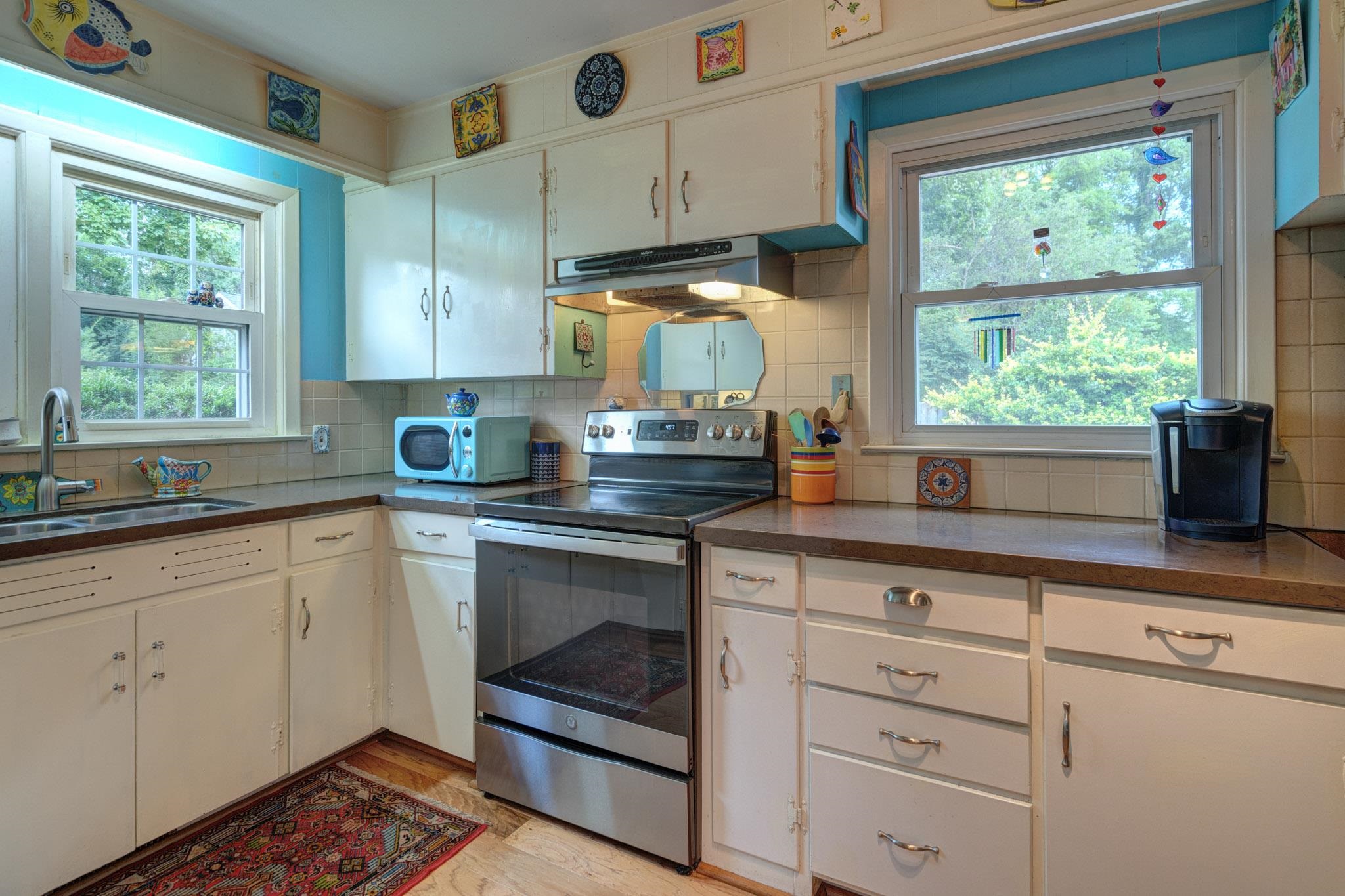 320 Sunset Boulevard Blacksburg VA 24060