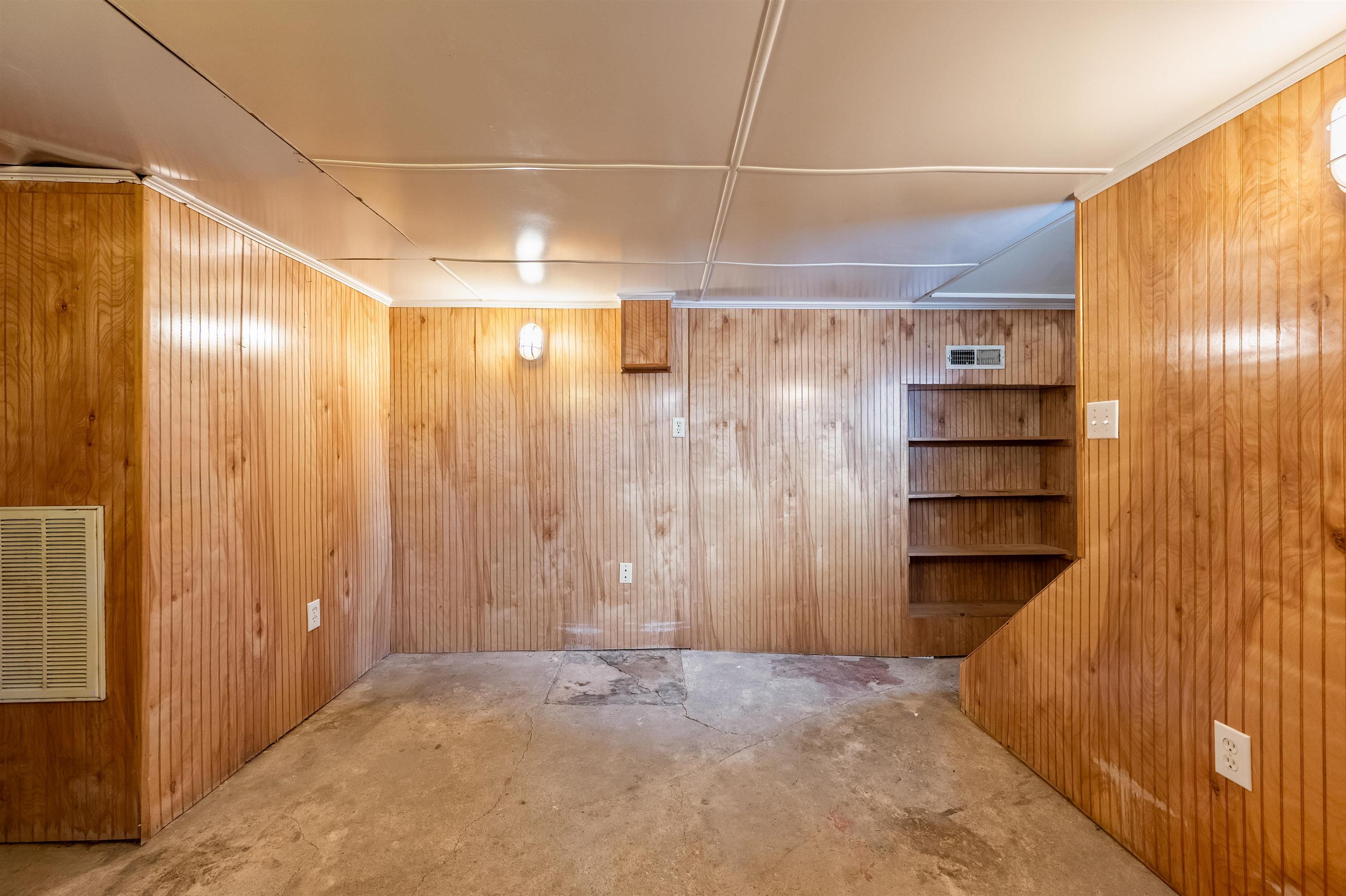 106 Giles Street Pembroke VA 24136