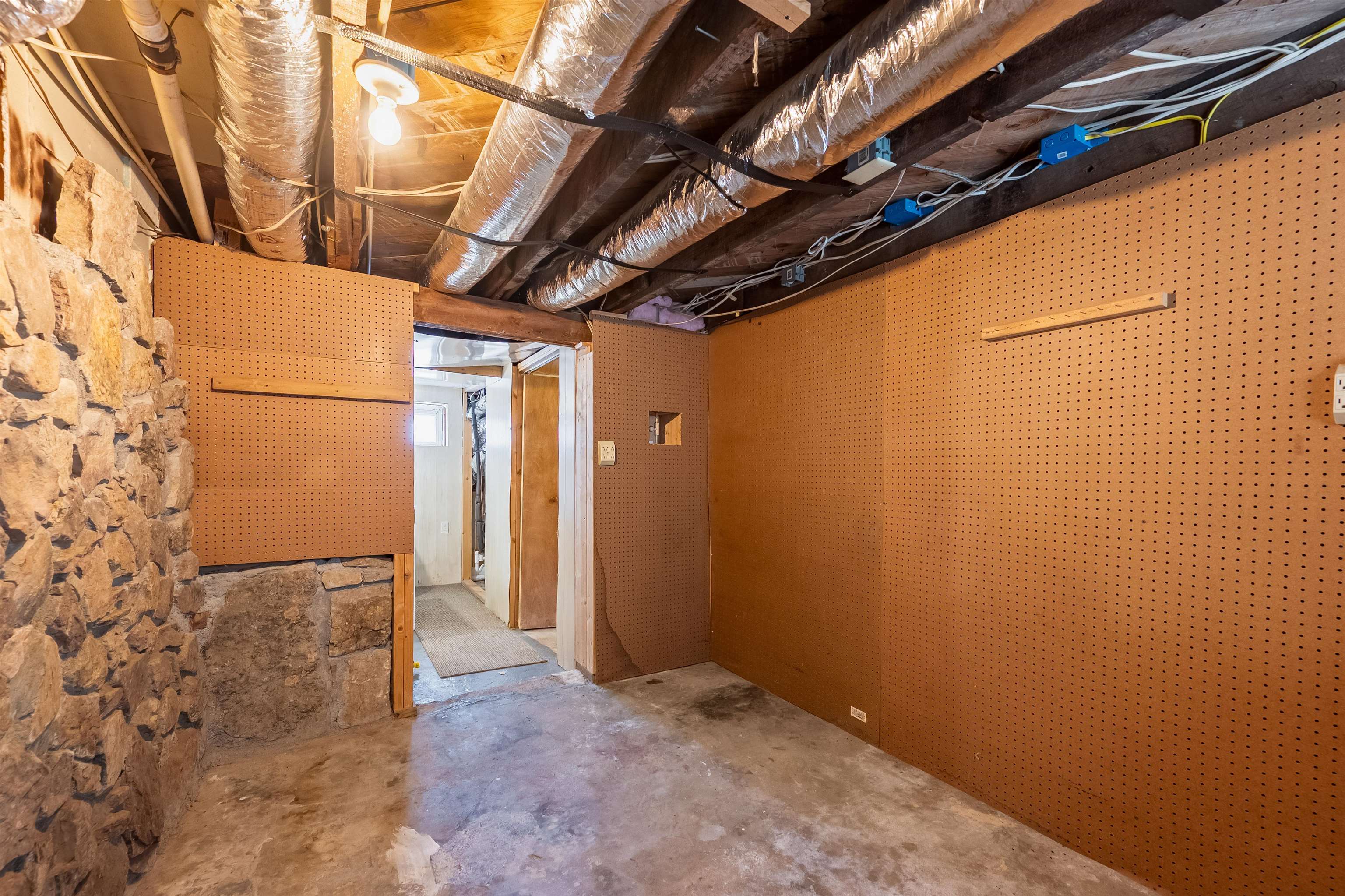 106 Giles Street Pembroke VA 24136