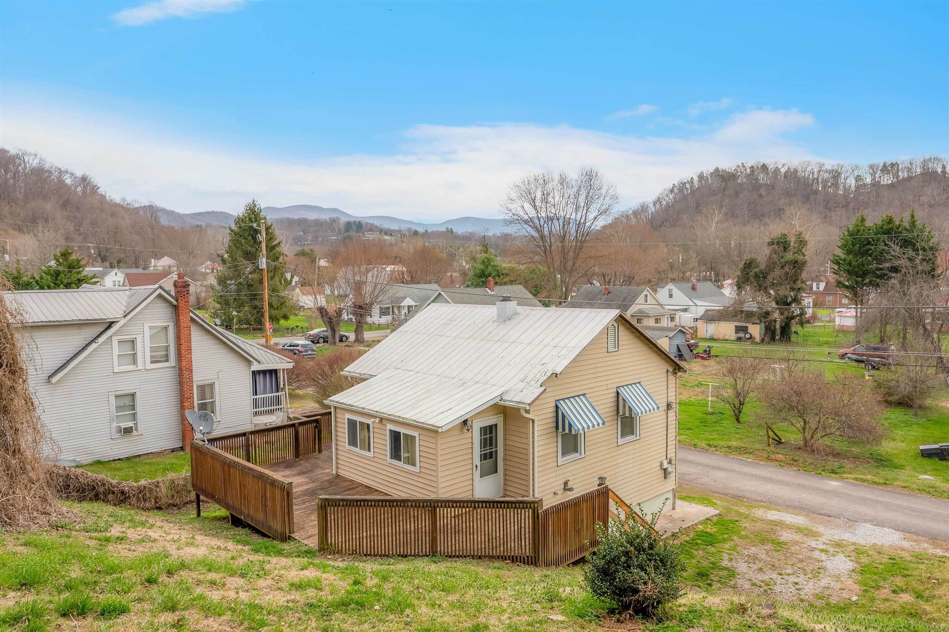 106 Giles Street Pembroke VA 24136