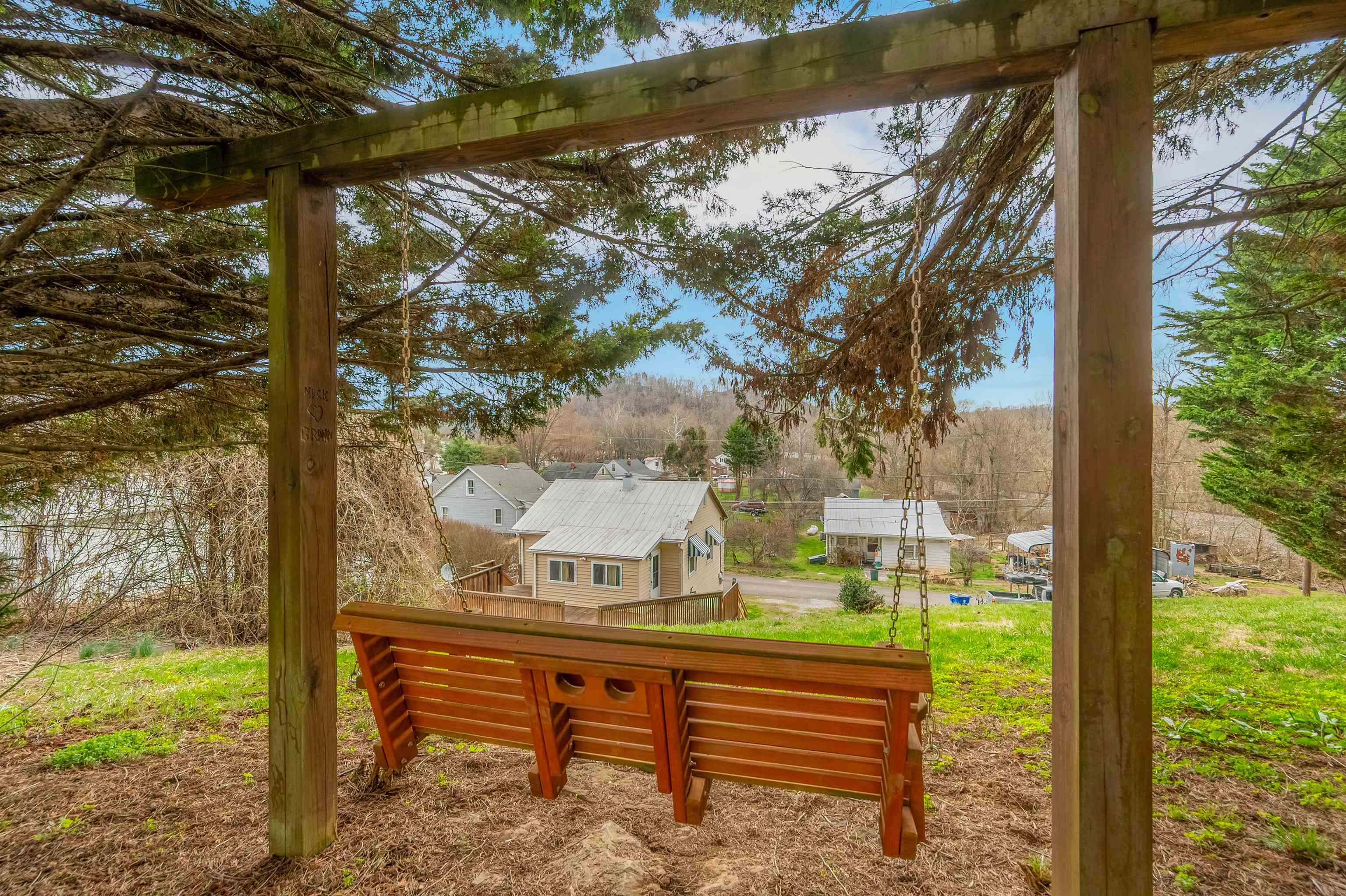 106 Giles Street Pembroke VA 24136