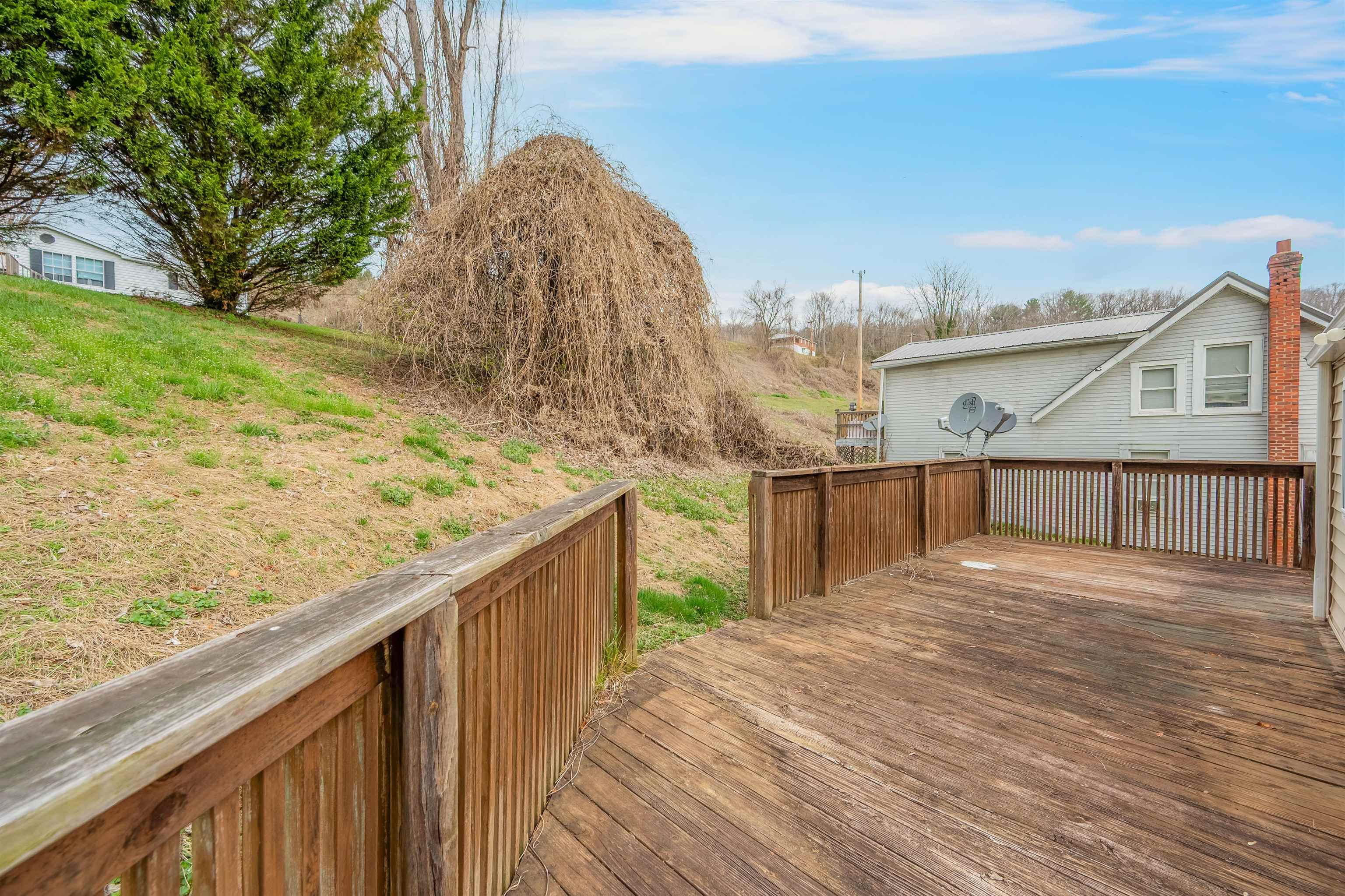 106 Giles Street Pembroke VA 24136