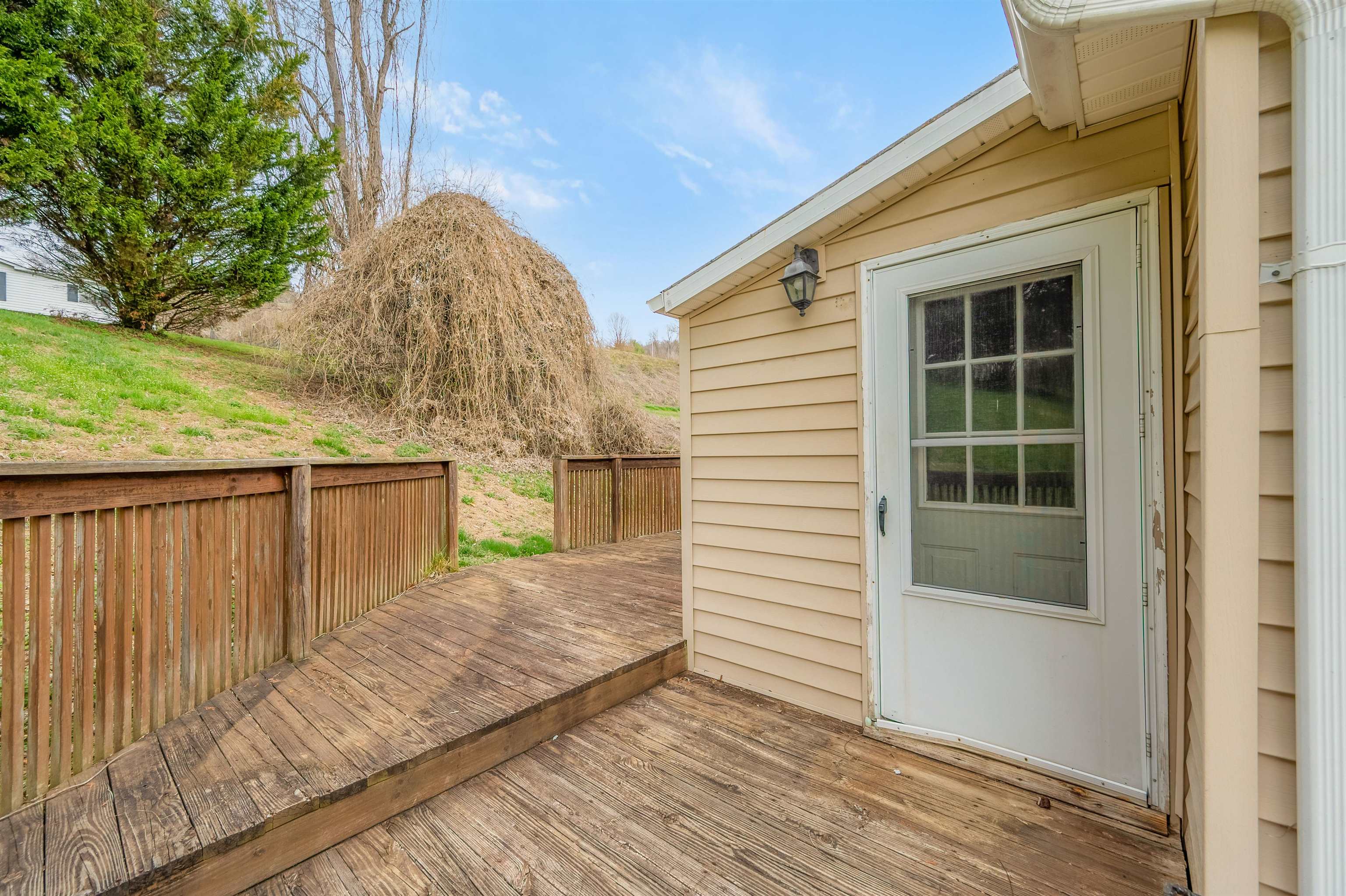 106 Giles Street Pembroke VA 24136