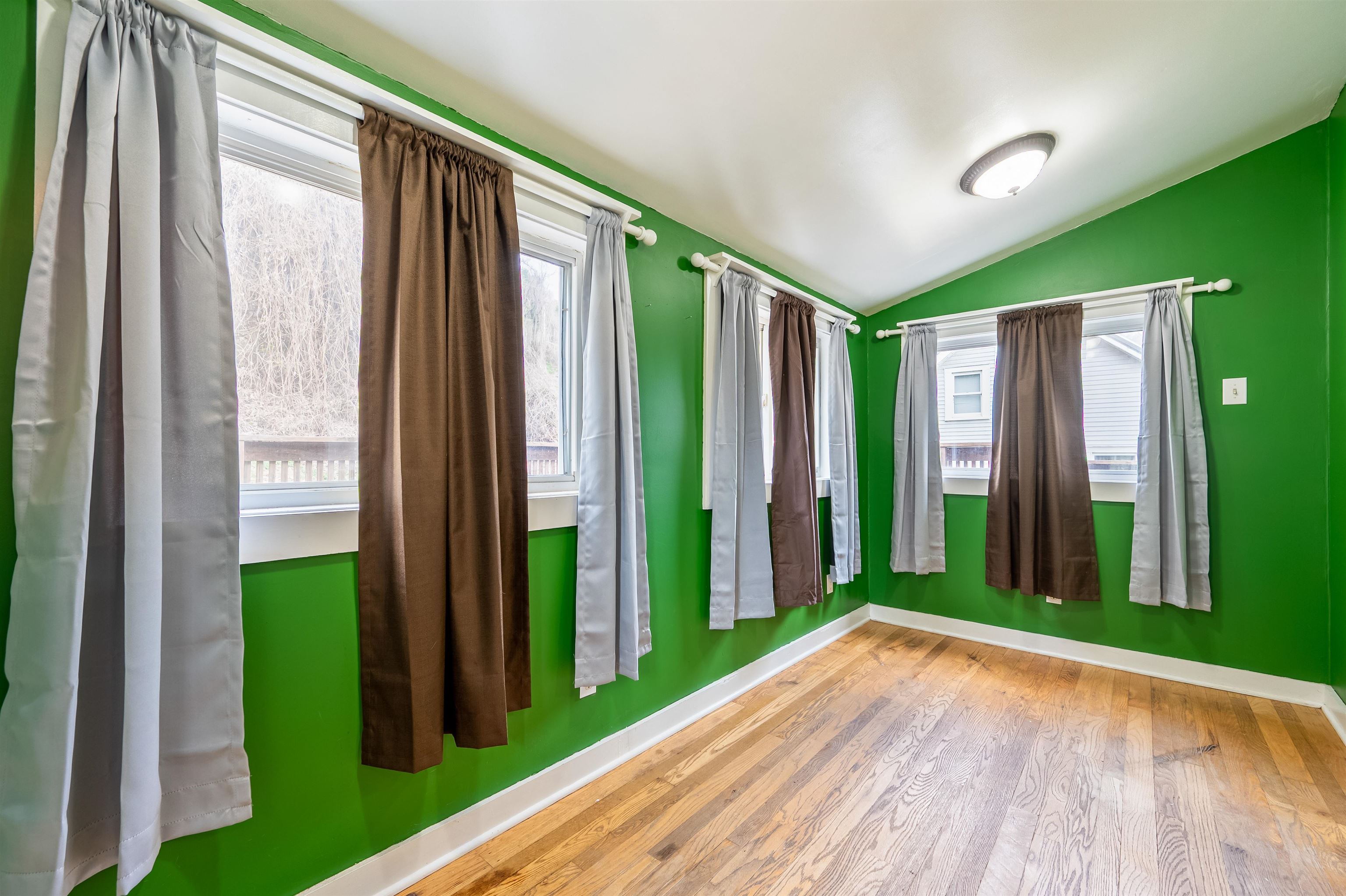 106 Giles Street Pembroke VA 24136