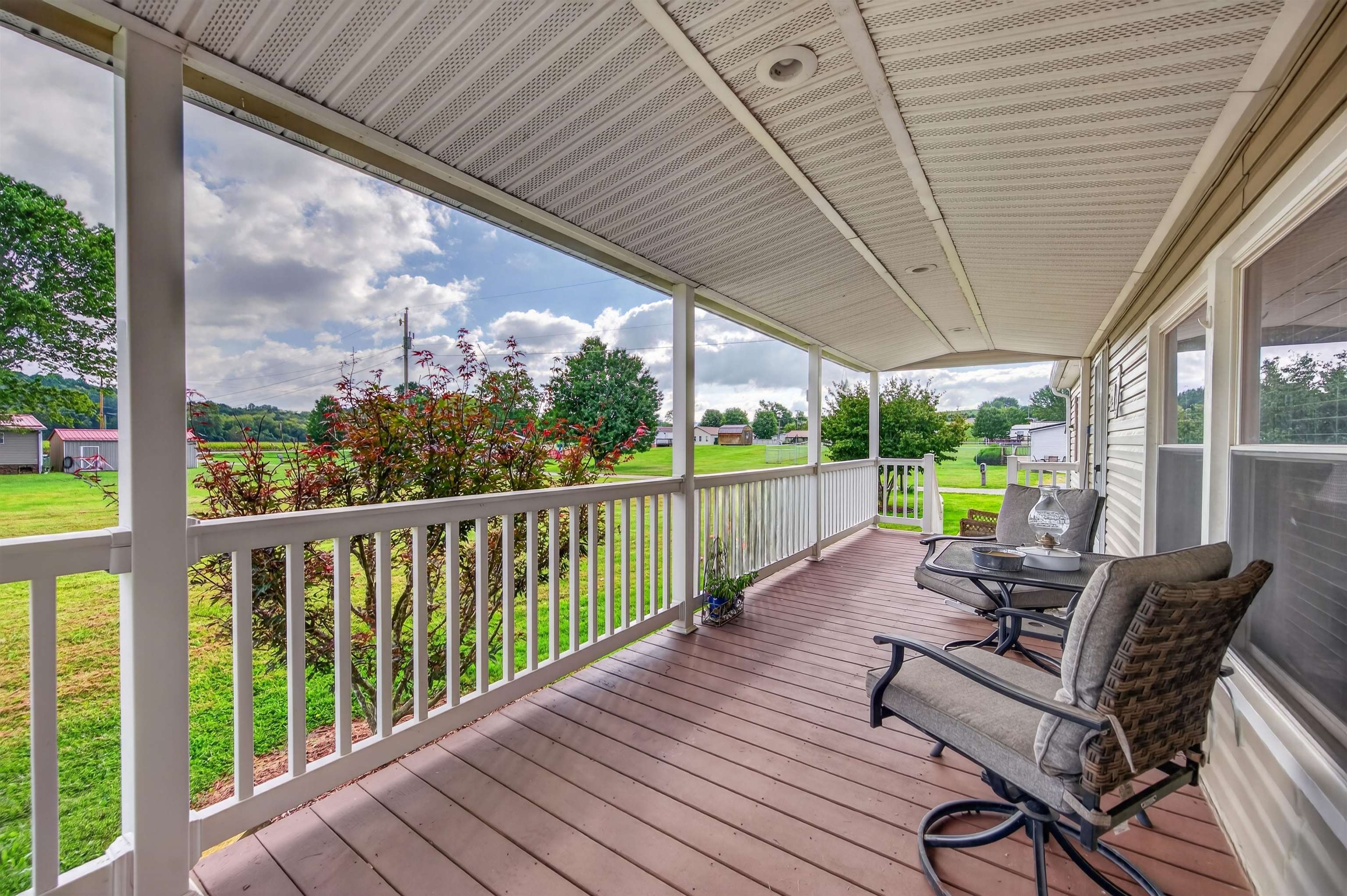 3687 Ivanhoe Road Ivanhoe VA 24350