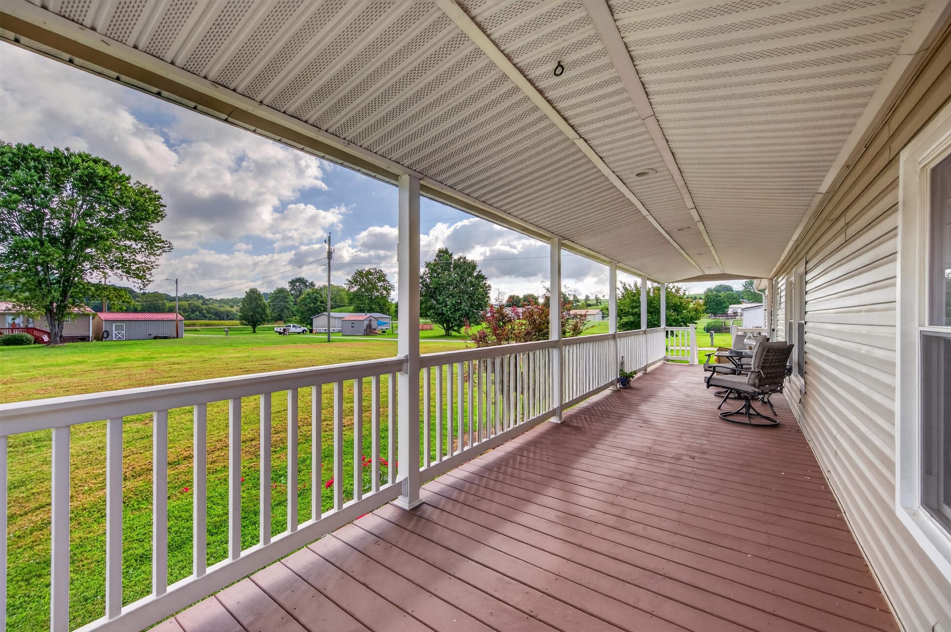 3687 Ivanhoe Road Ivanhoe VA 24350