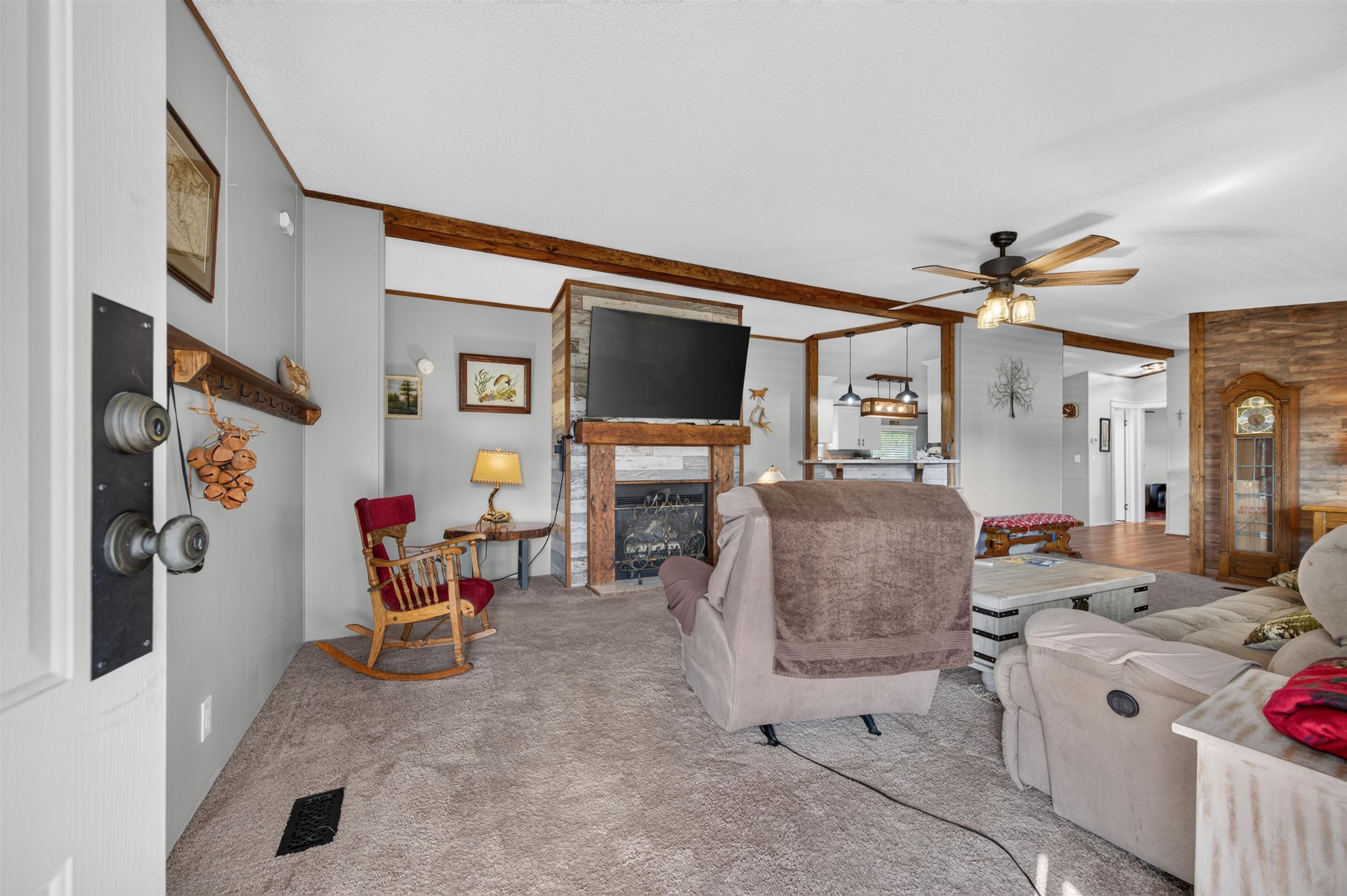 3687 Ivanhoe Road Ivanhoe VA 24350