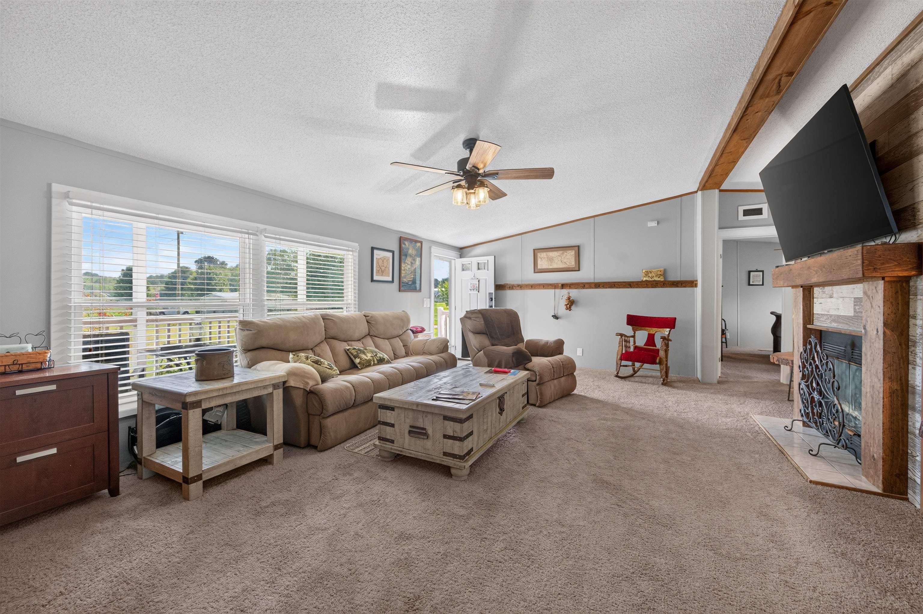 3687 Ivanhoe Road Ivanhoe VA 24350