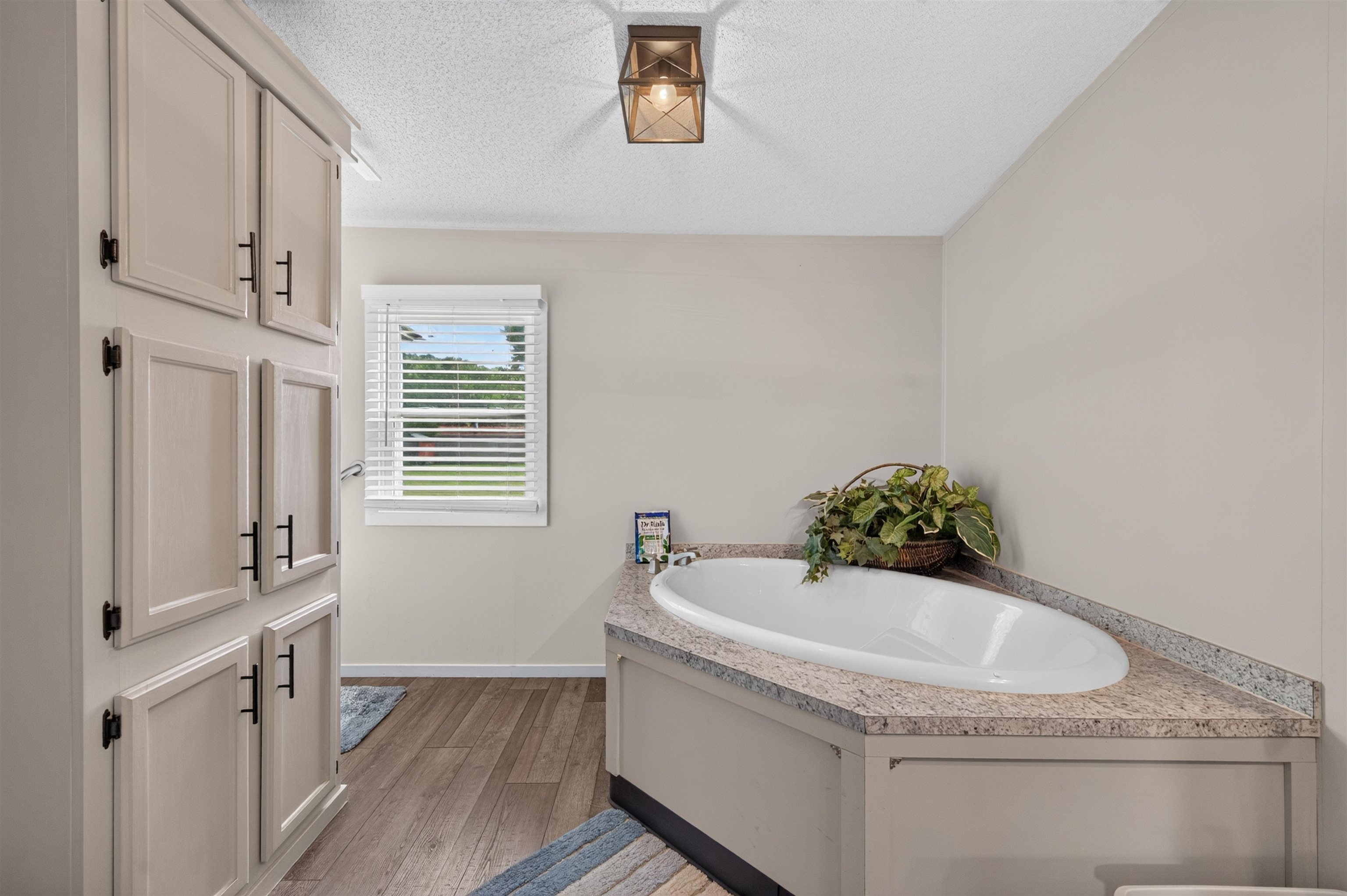 3687 Ivanhoe Road Ivanhoe VA 24350