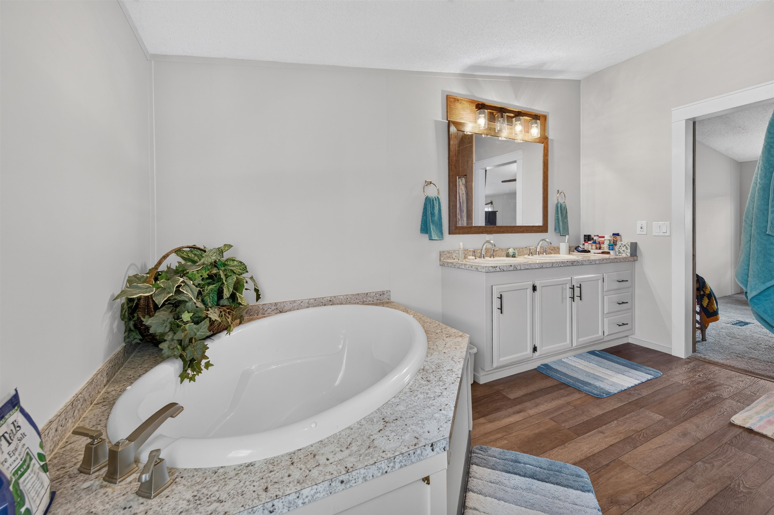 3687 Ivanhoe Road Ivanhoe VA 24350