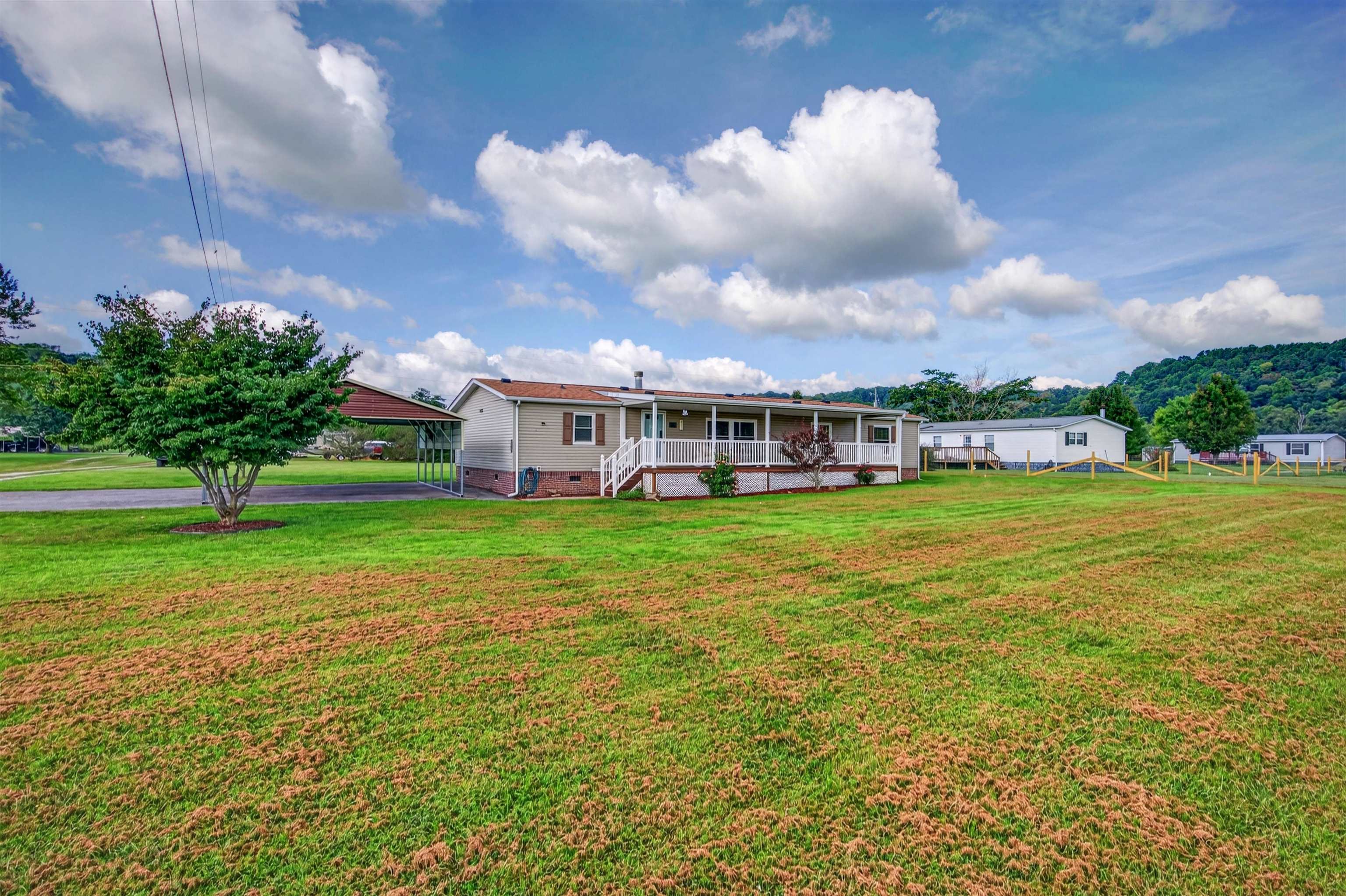 3687 Ivanhoe Road Ivanhoe VA 24350