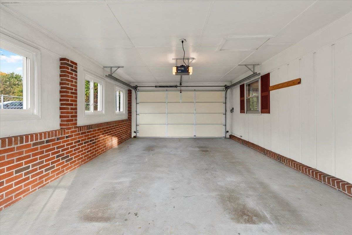 5333 Howery Street Dublin VA 24084