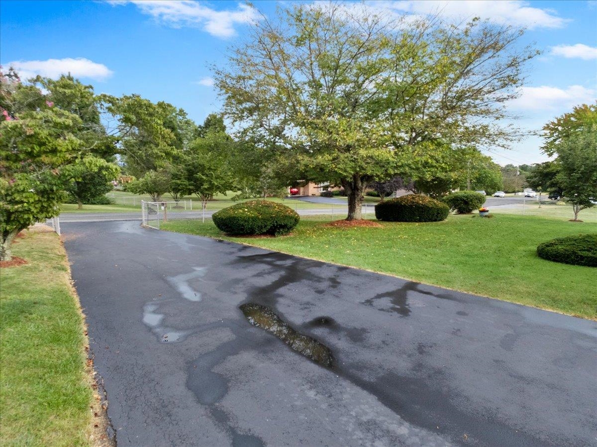 5333 Howery Street Dublin VA 24084