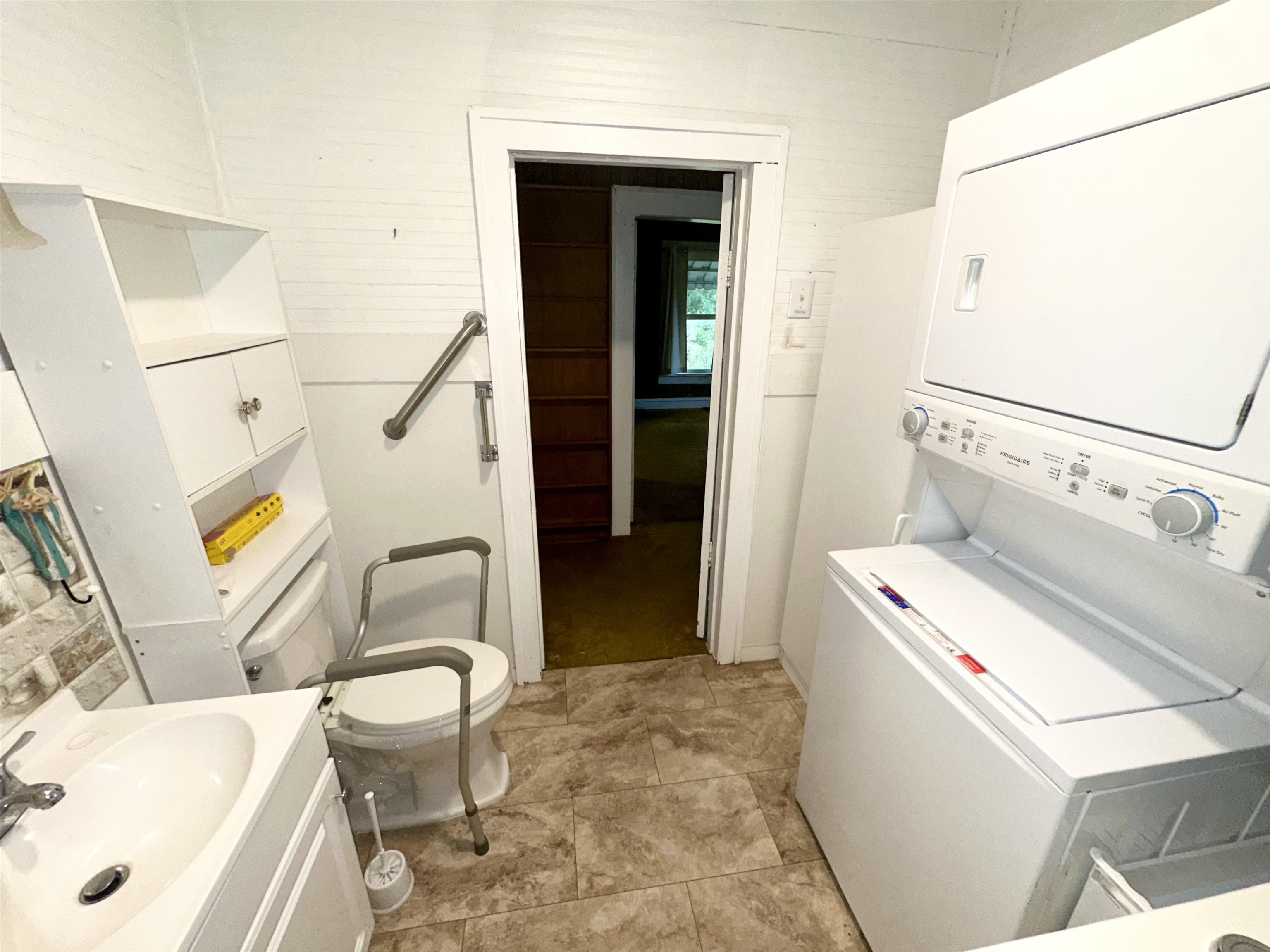 110 White Avenue Glen Lyn VA 24093