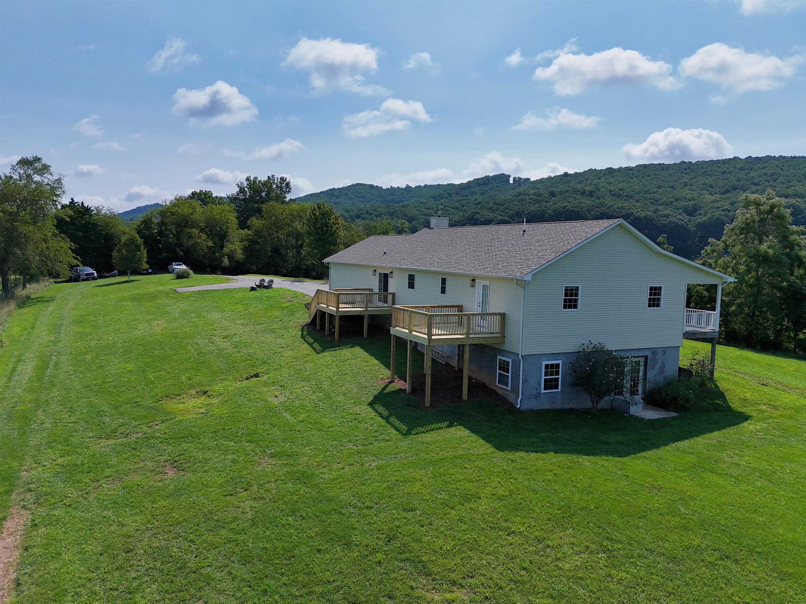 1430 Rustic Ridge Road Riner VA 24149