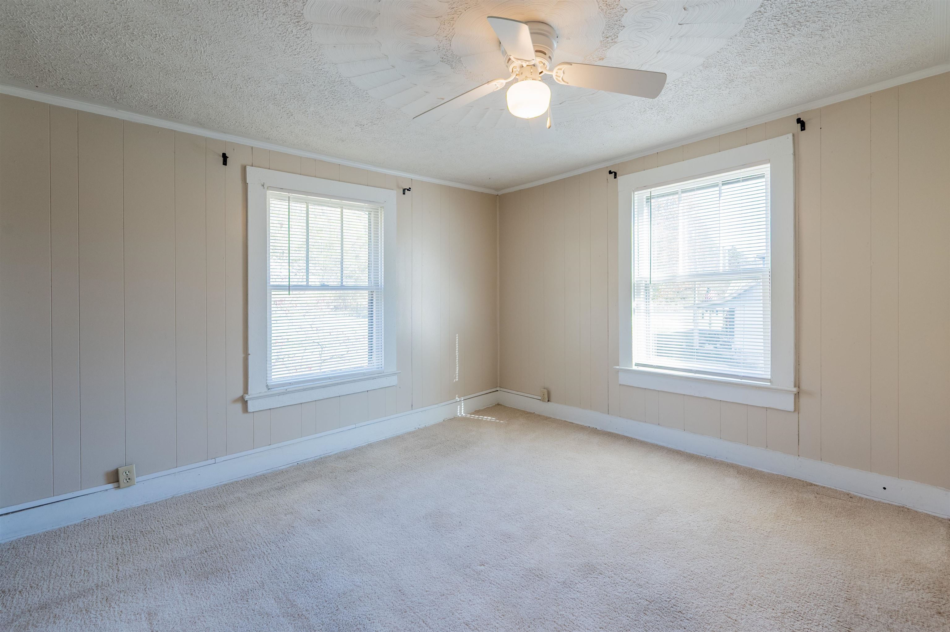 4033 Brookmont Road Pulaski VA 24301