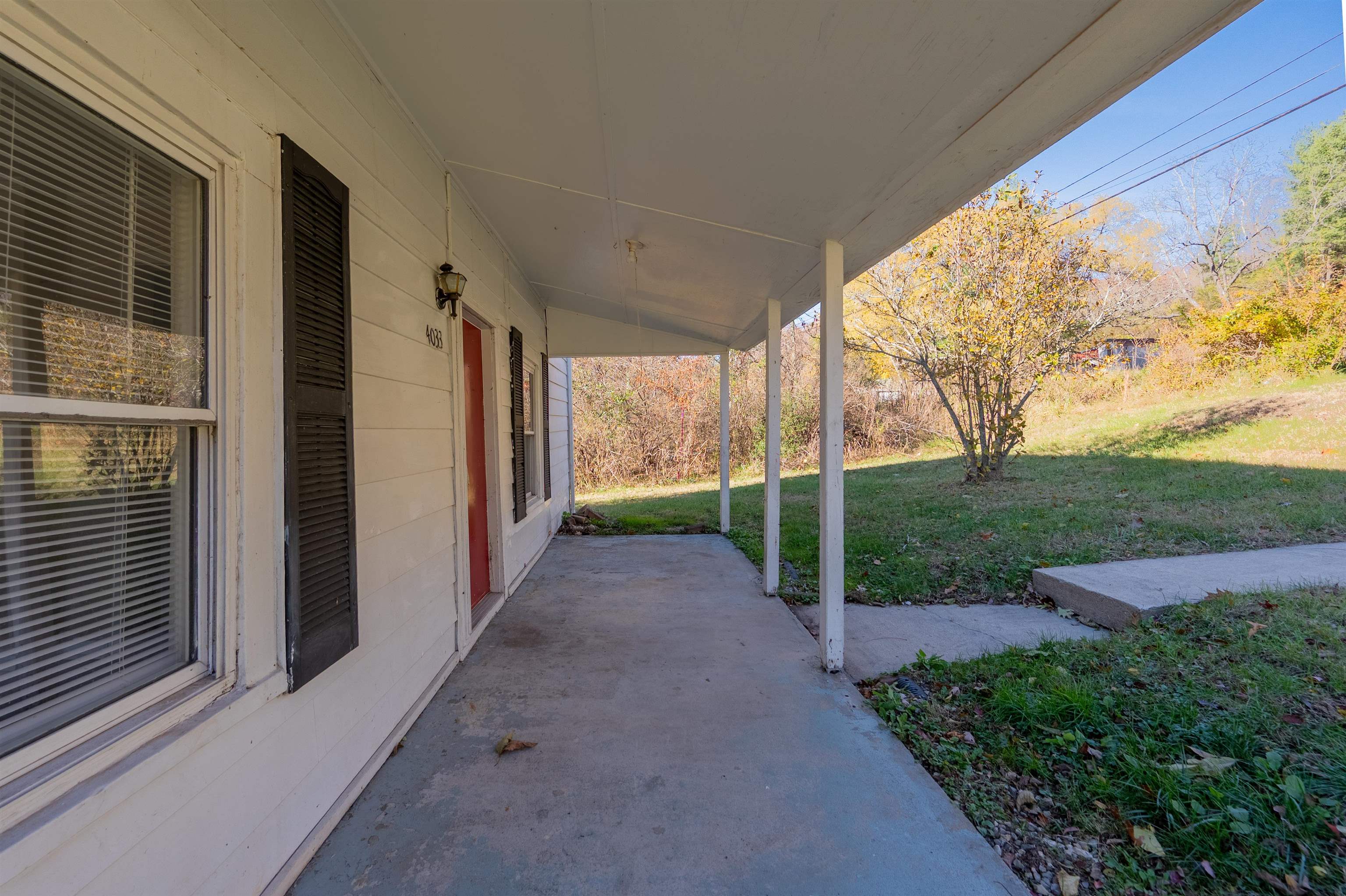 4033 Brookmont Road Pulaski VA 24301