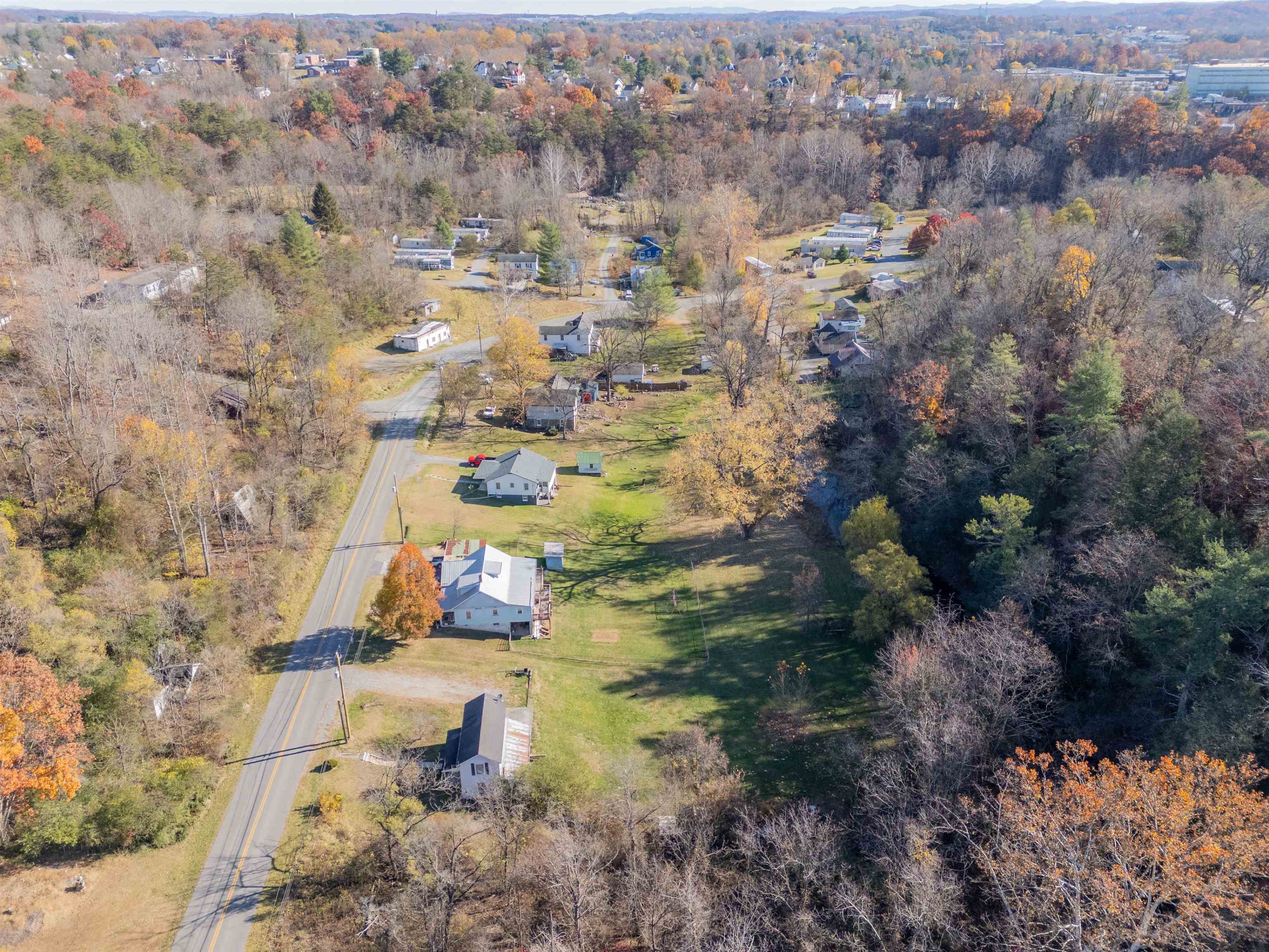 4033 Brookmont Road Pulaski VA 24301