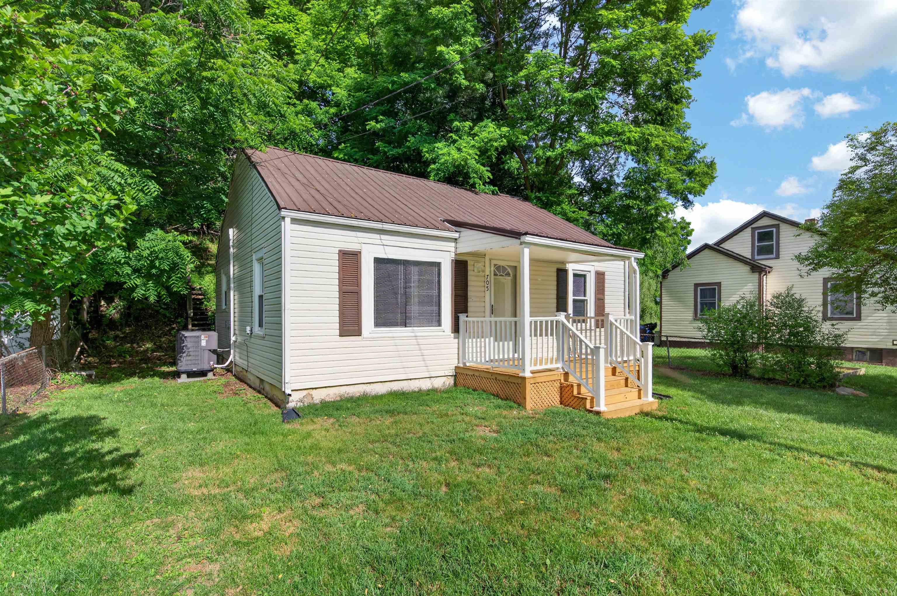 705 Monroe Drive Pulaski VA 24301