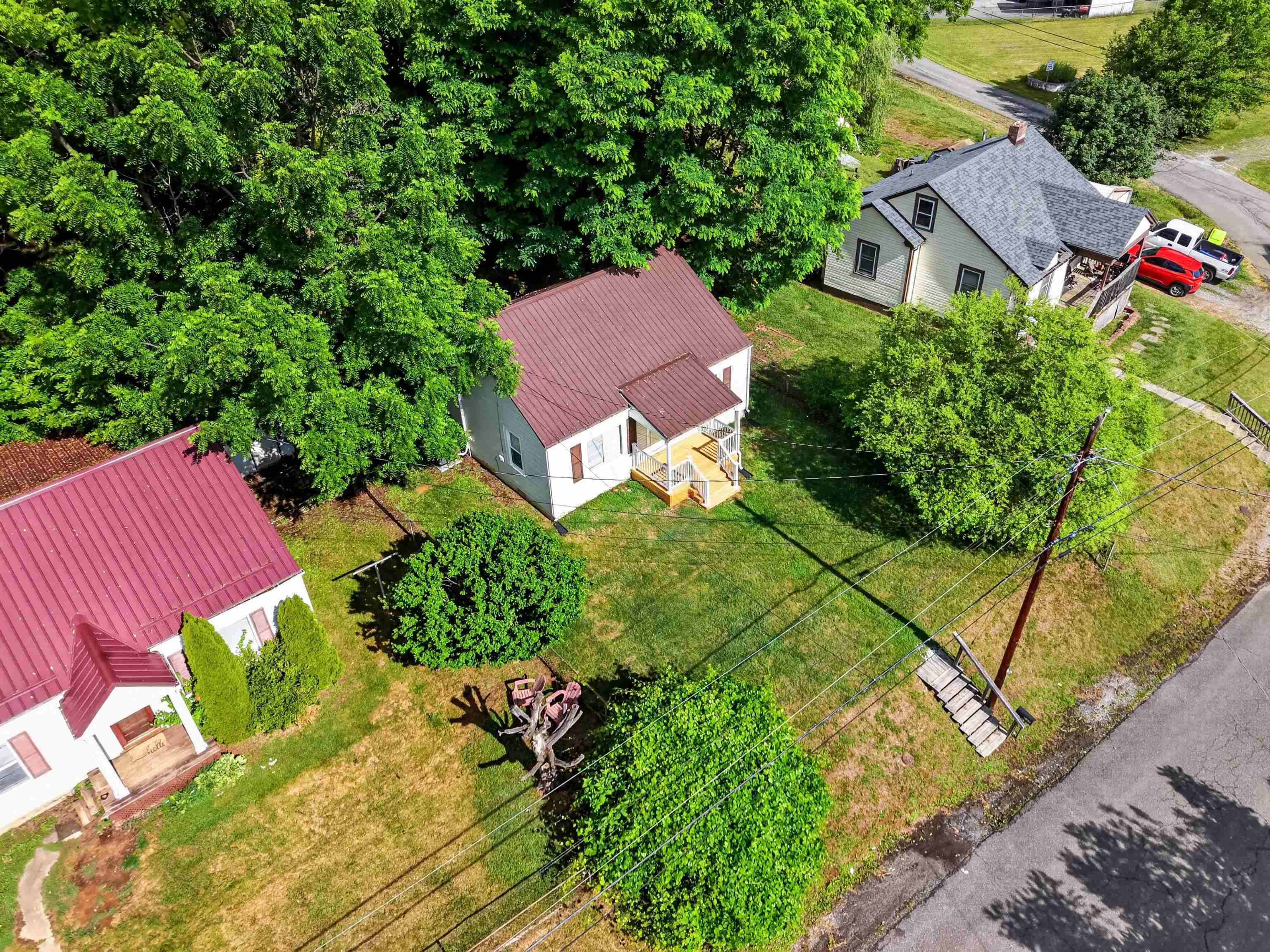 705 Monroe Drive Pulaski VA 24301