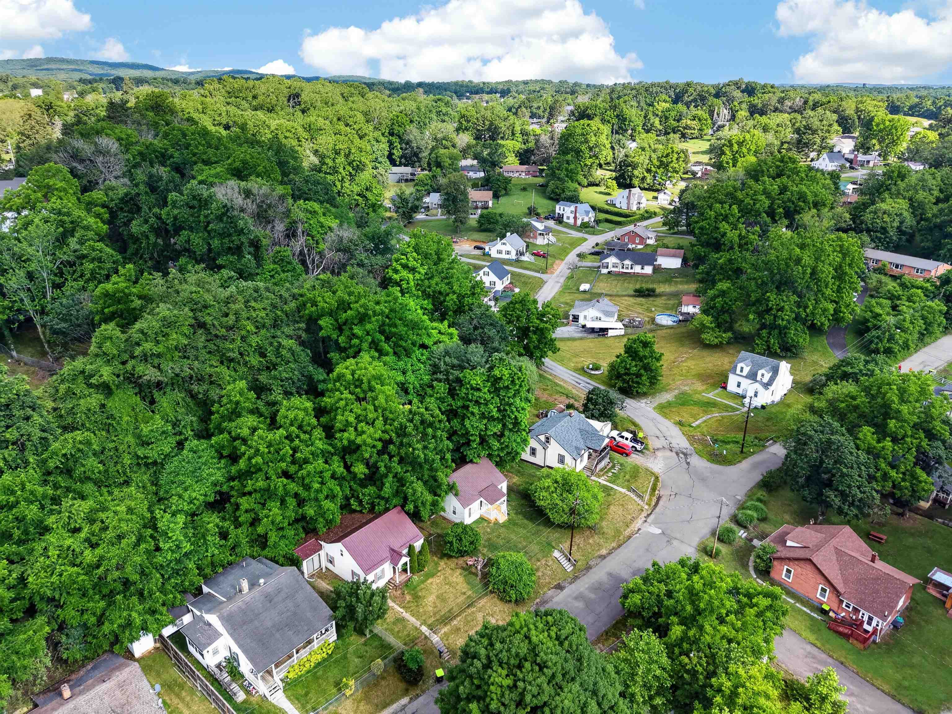 705 Monroe Drive Pulaski VA 24301
