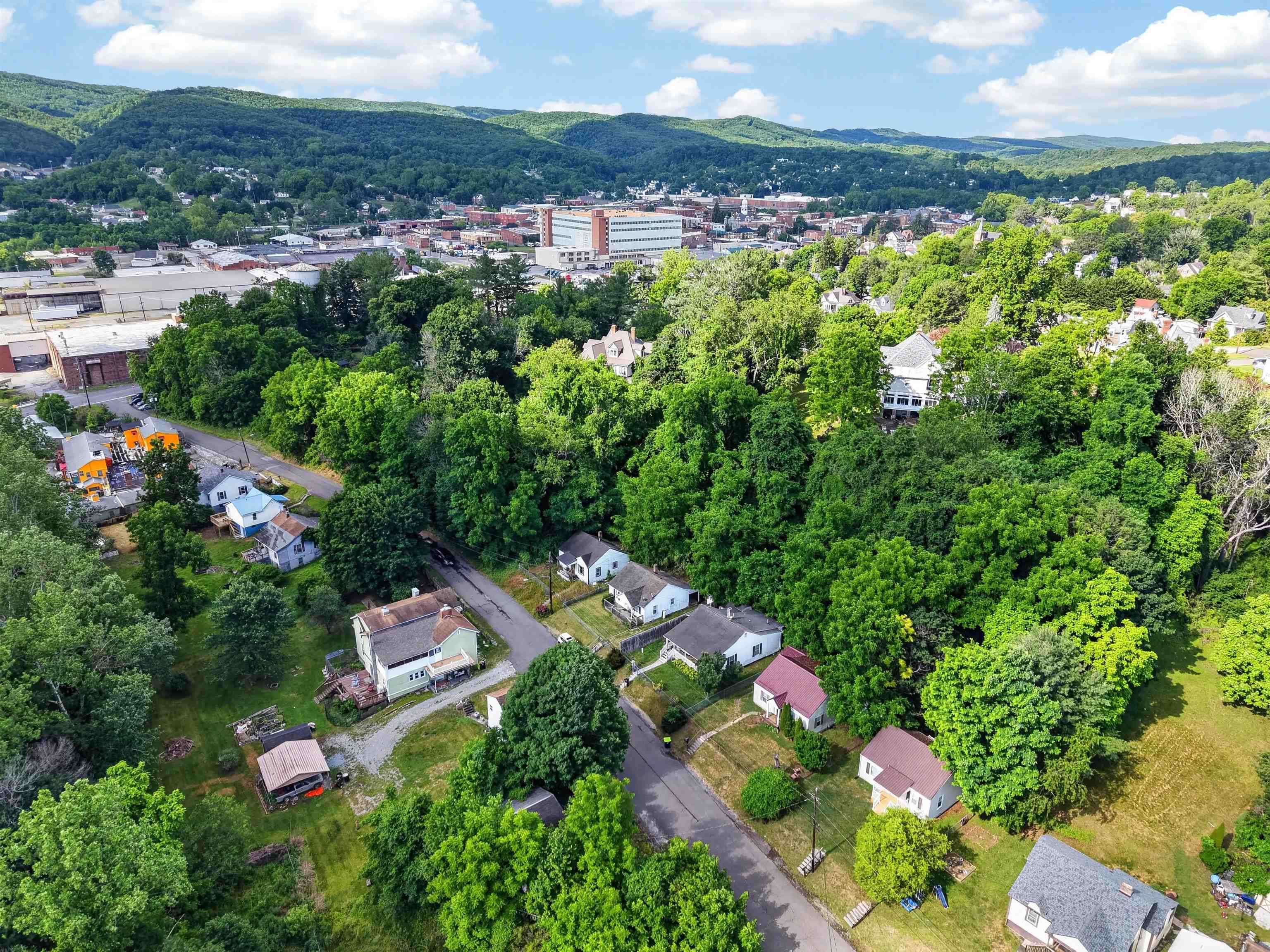705 Monroe Drive Pulaski VA 24301