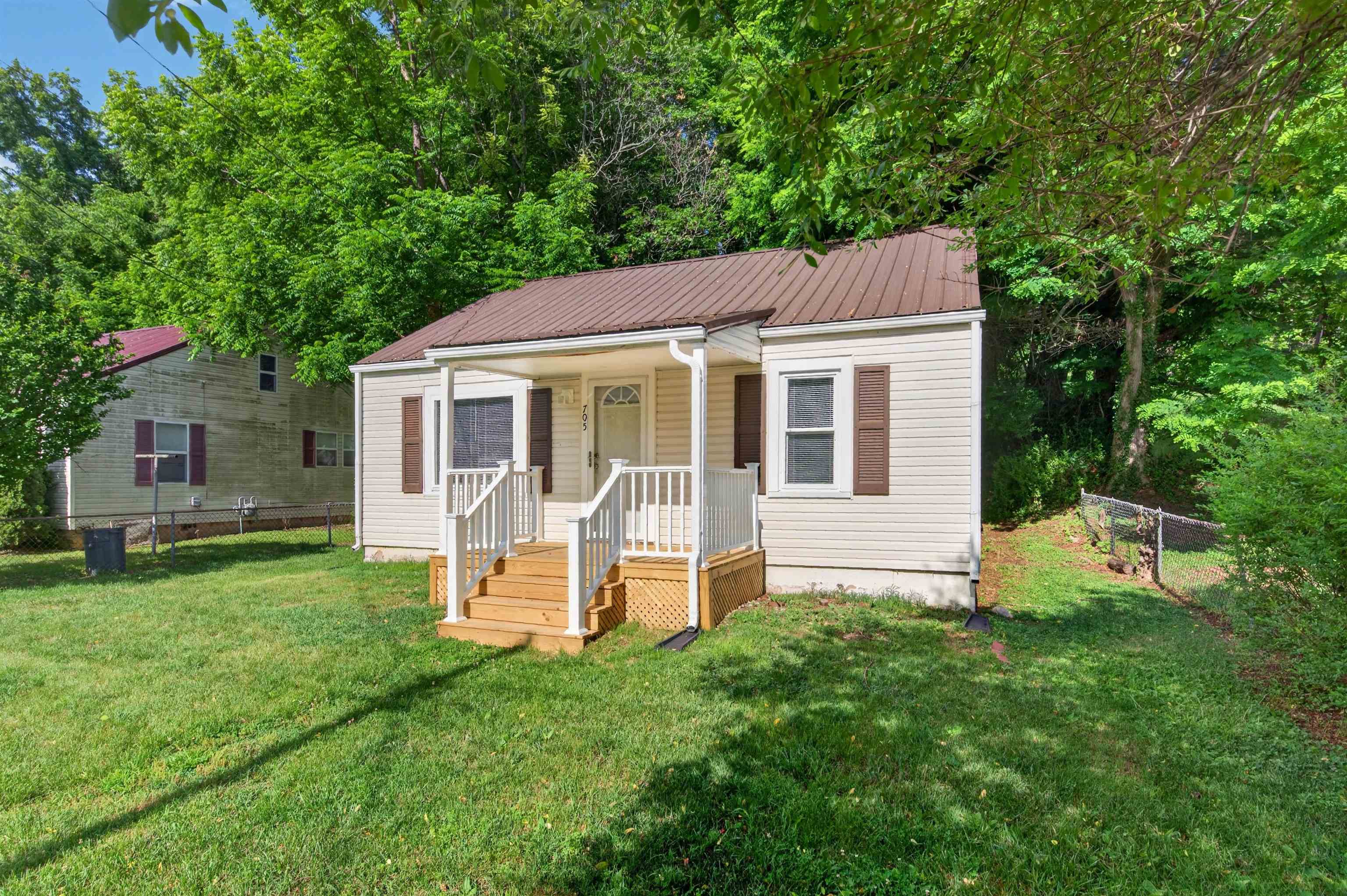 705 Monroe Drive Pulaski VA 24301