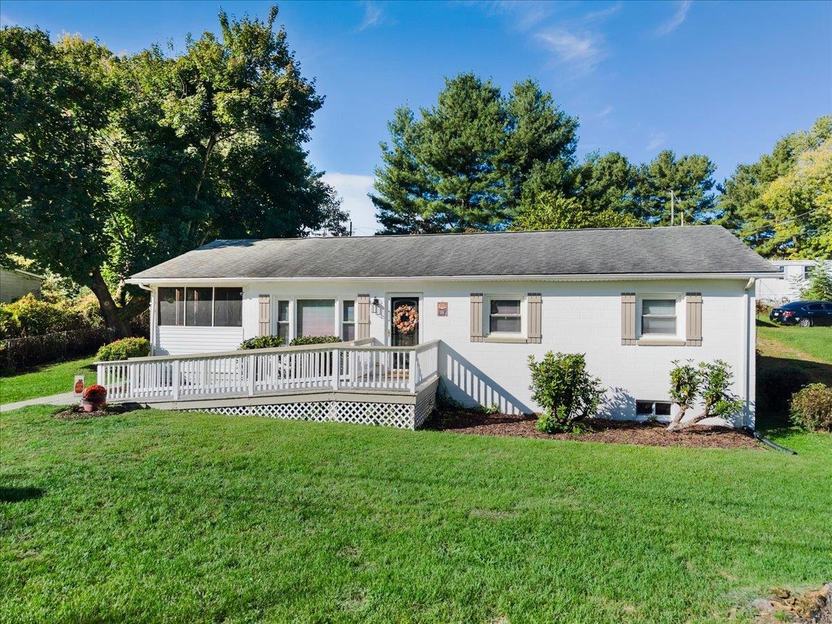 5489 Dublin Drive Dublin VA 24084
