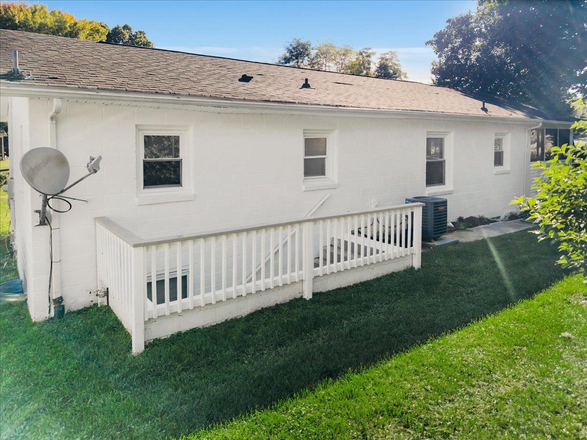 5489 Dublin Drive Dublin VA 24084