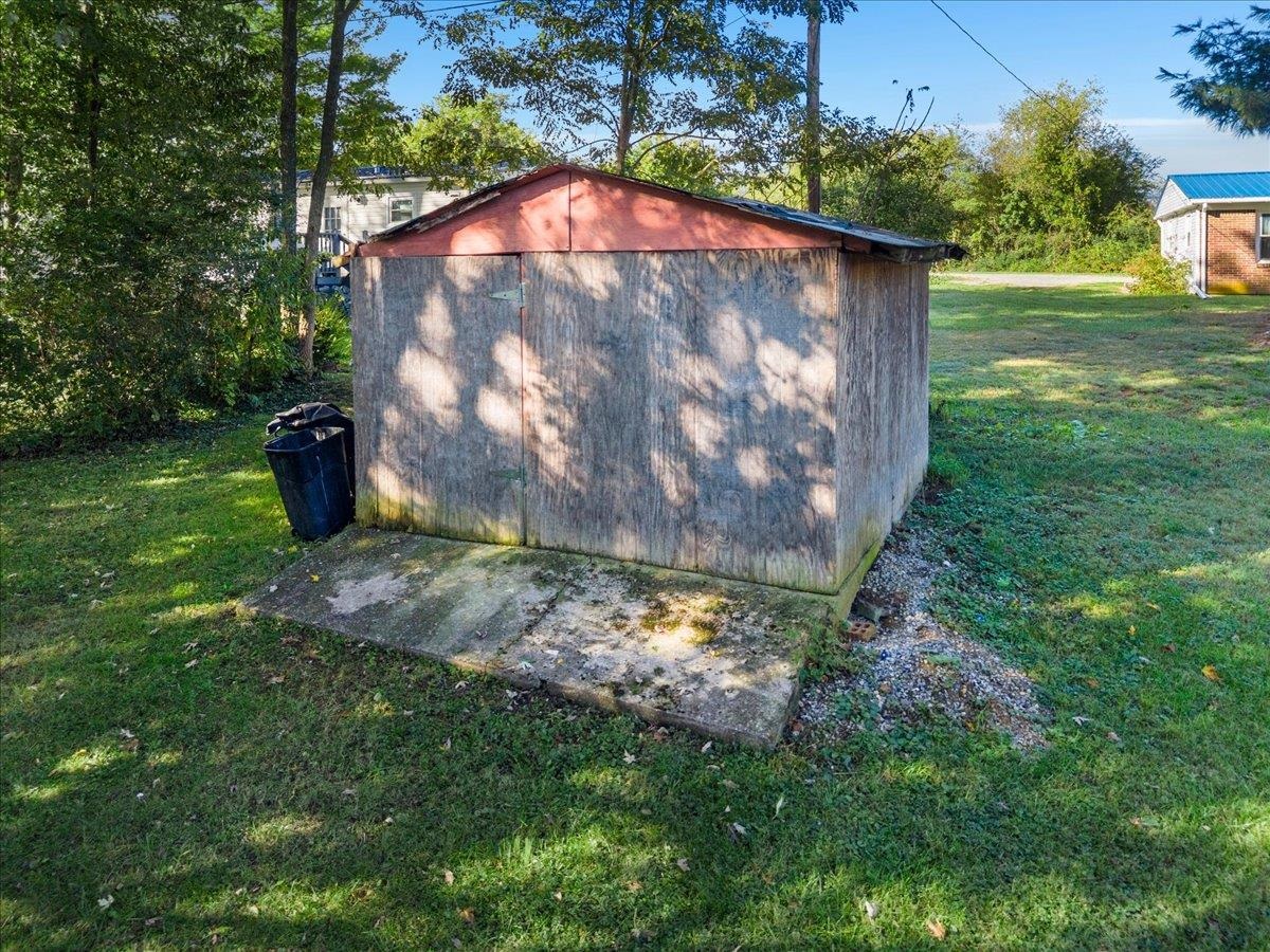 5489 Dublin Drive Dublin VA 24084