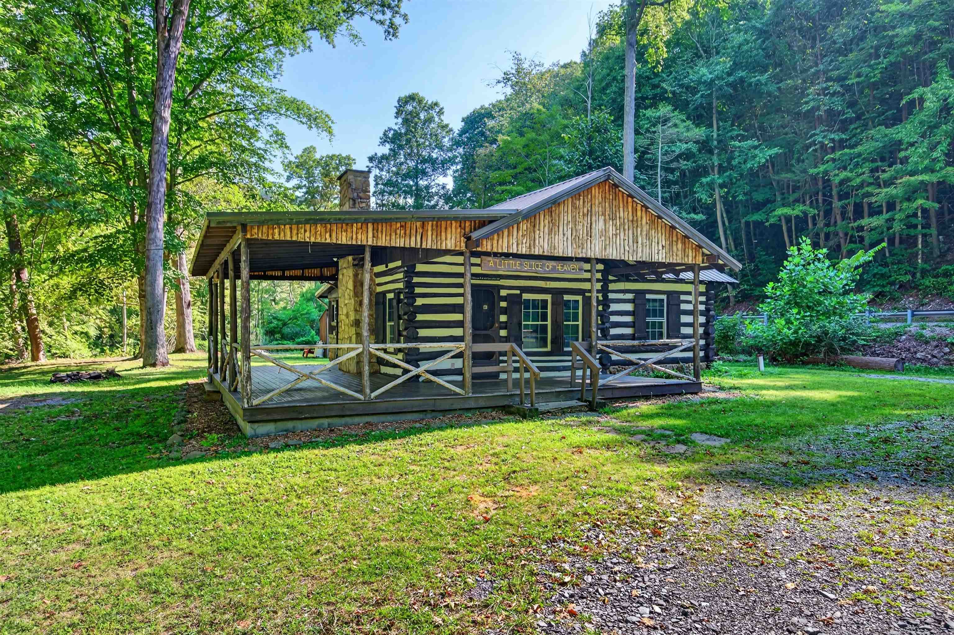 1949 Wolf Creek Highway Narrows VA 24124