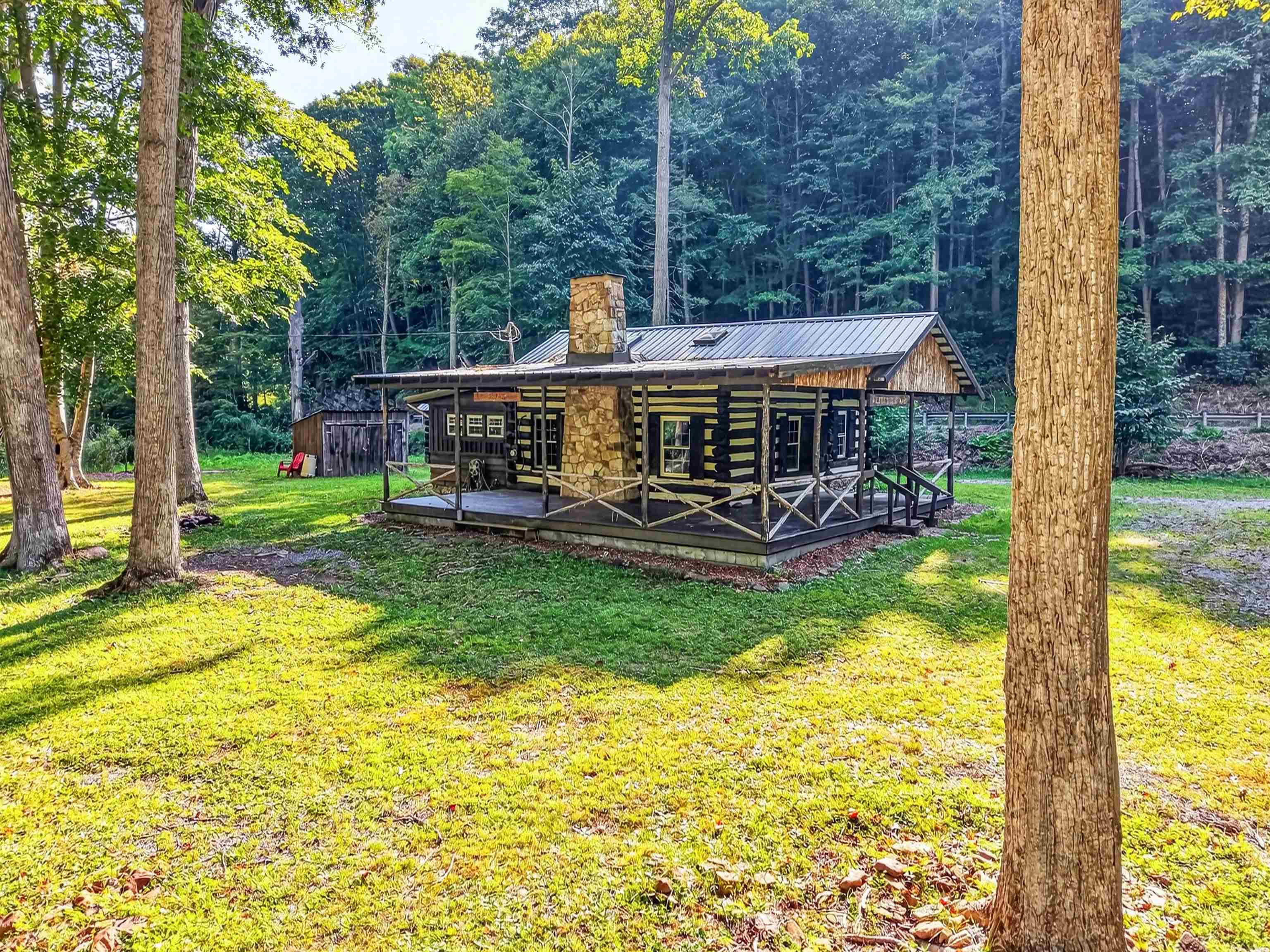 1949 Wolf Creek Highway Narrows VA 24124