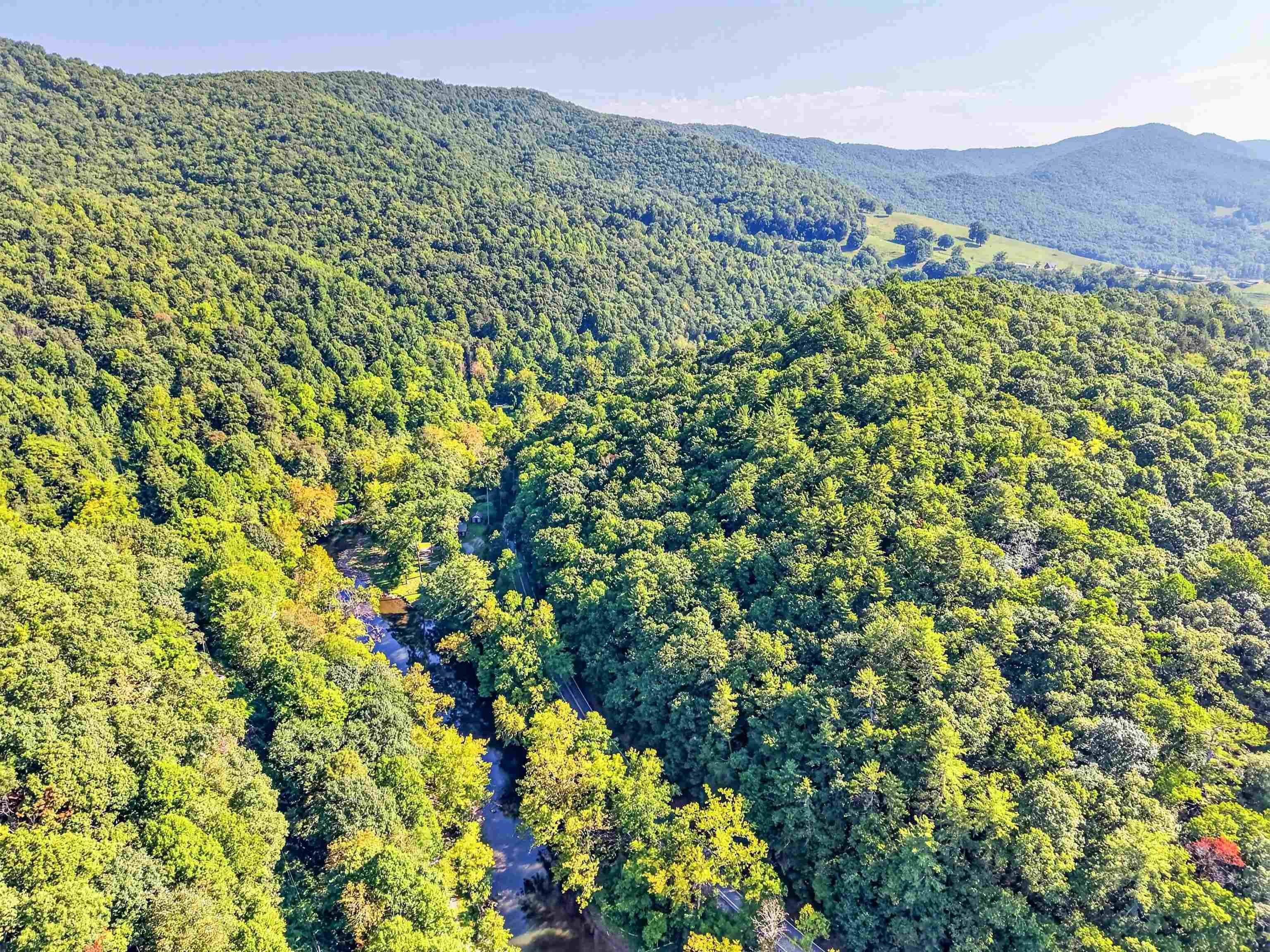 1949 Wolf Creek Highway Narrows VA 24124