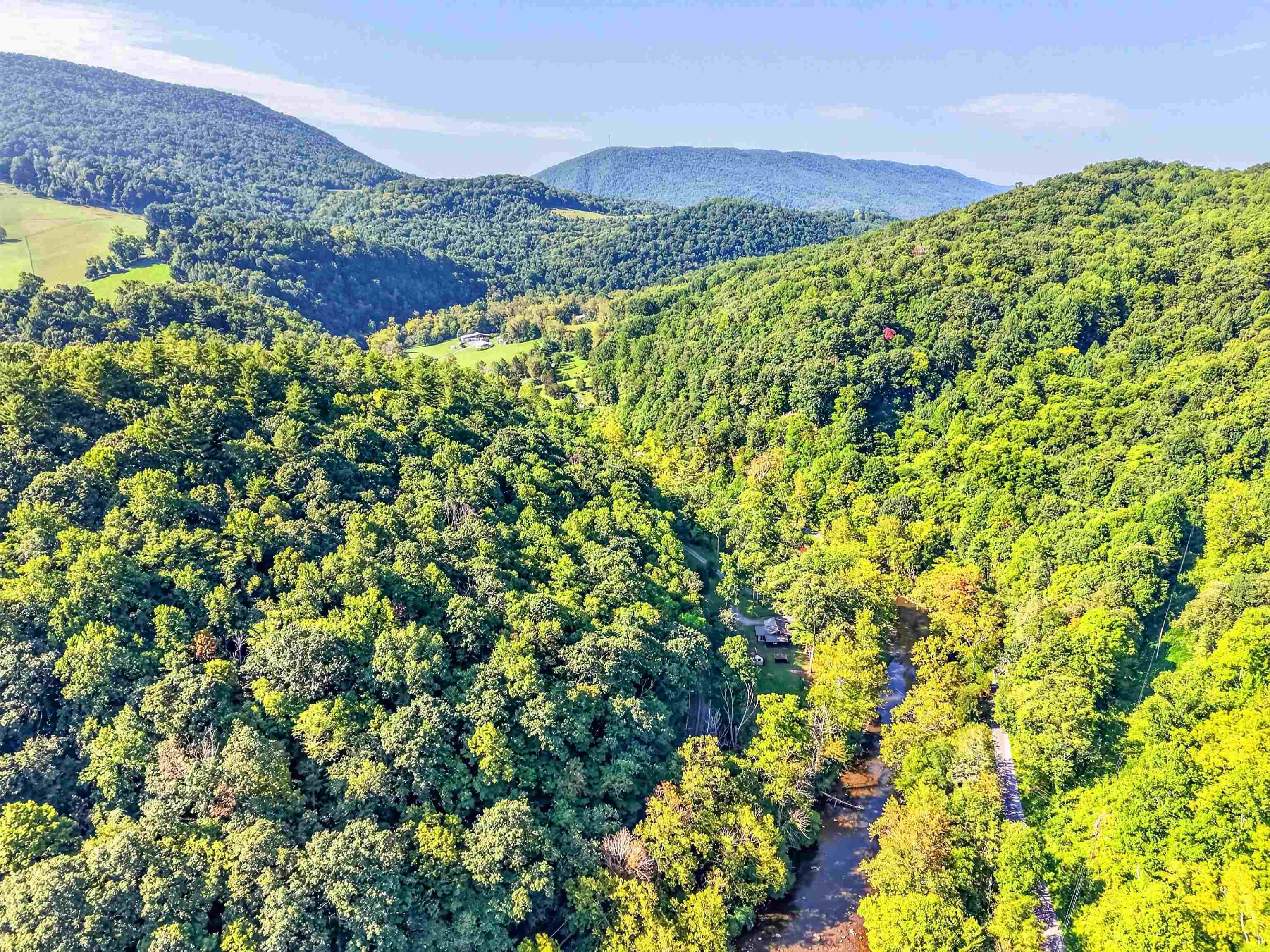 1949 Wolf Creek Highway Narrows VA 24124