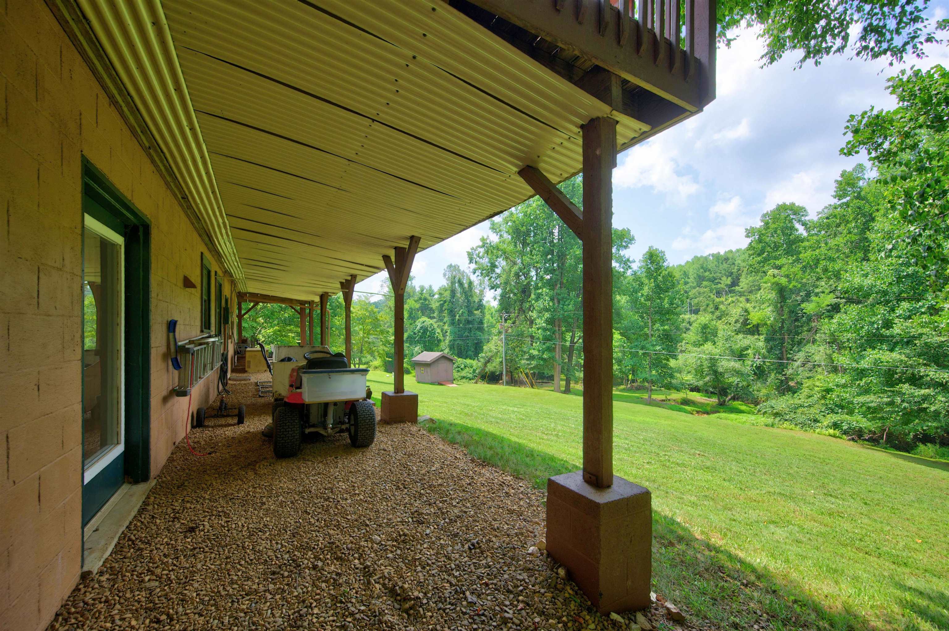 388 Southern View Trail Fancy Gap VA 24328