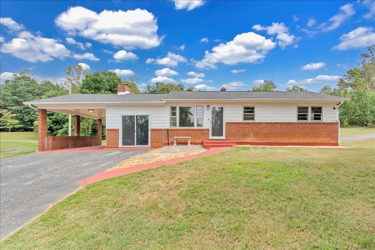 121 Mcneil Mill Road Rocky Mount VA 24151