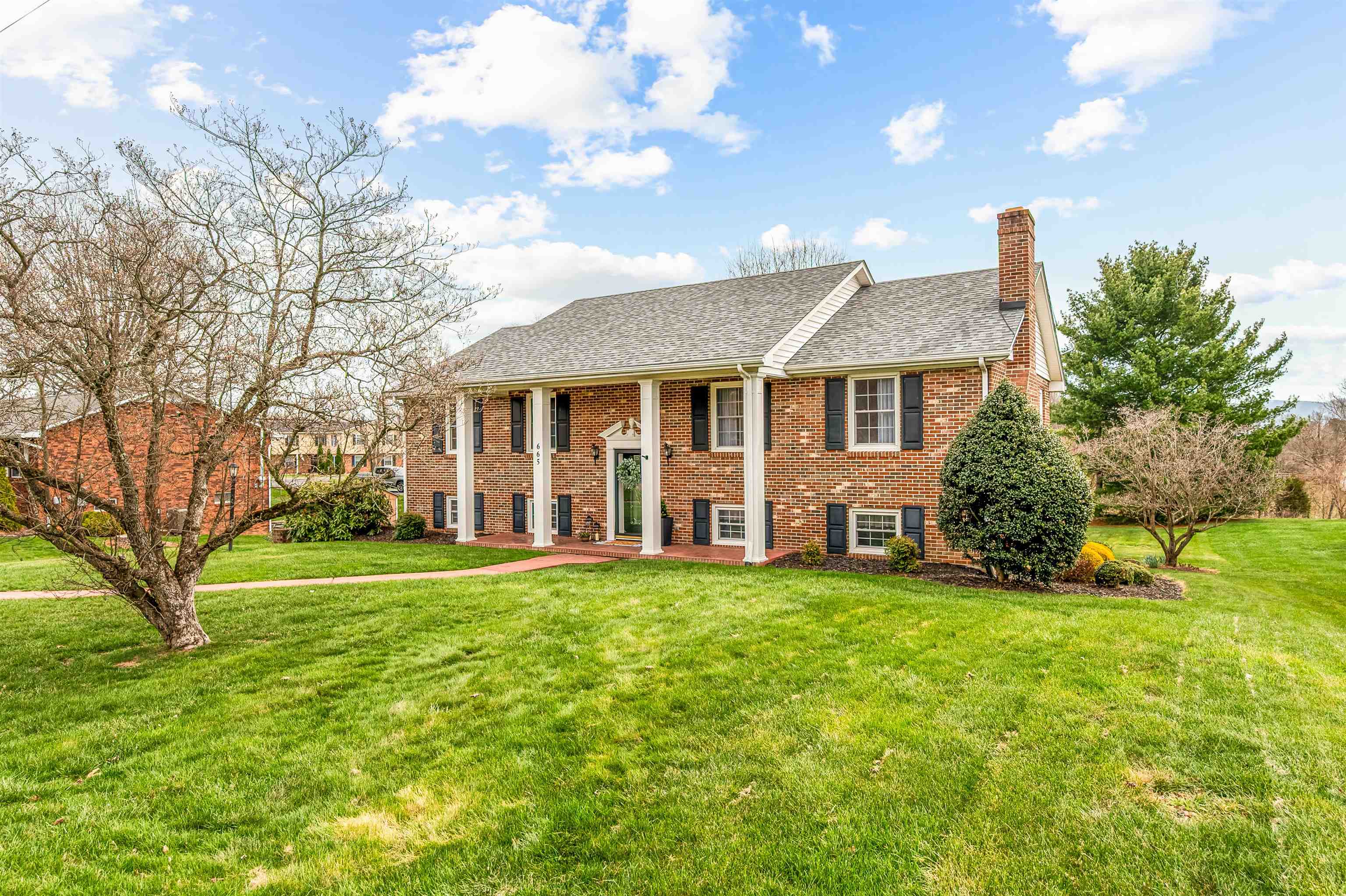 665 Mountain View Drive Wytheville VA 24382