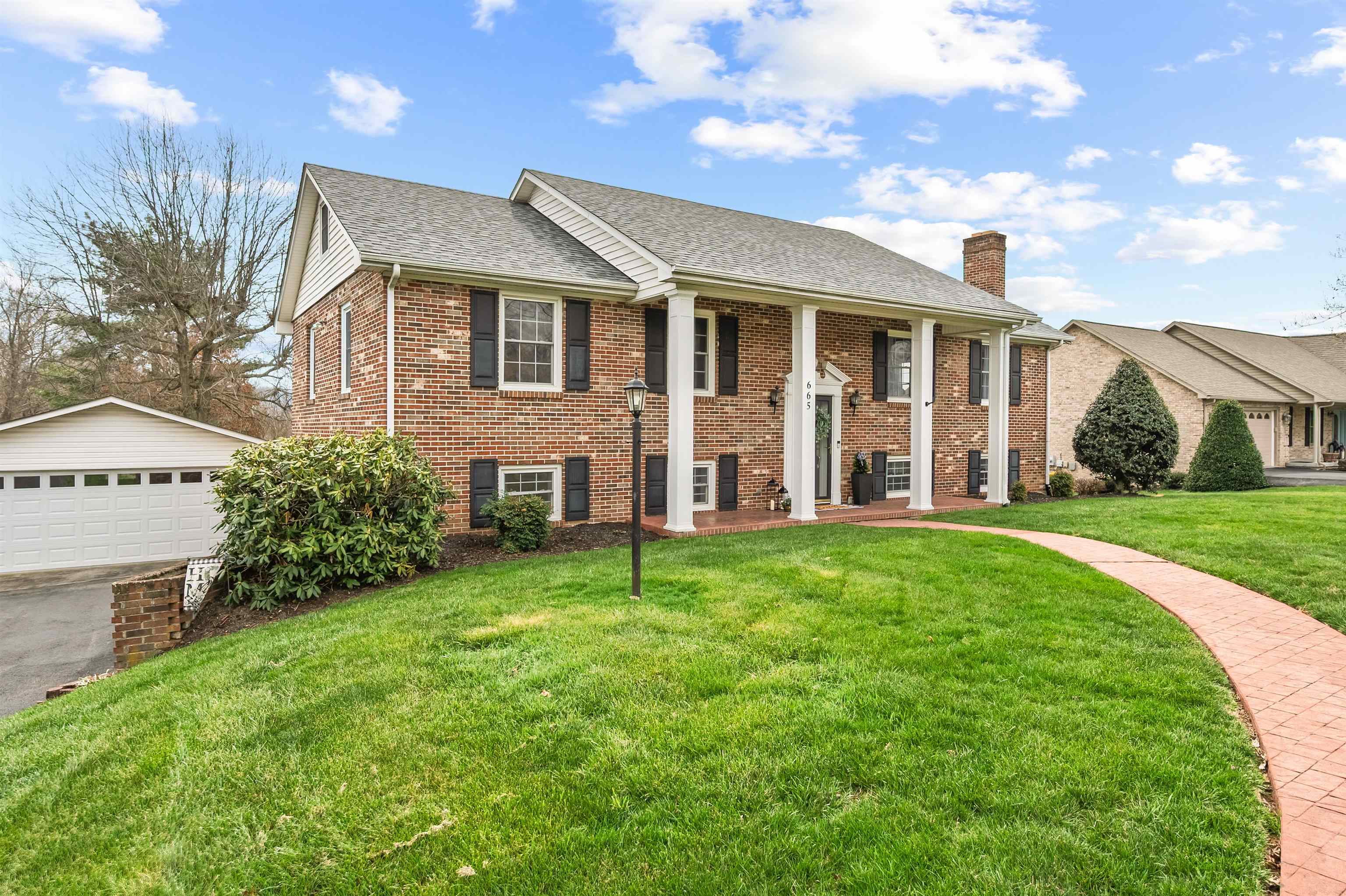 665 Mountain View Drive Wytheville VA 24382