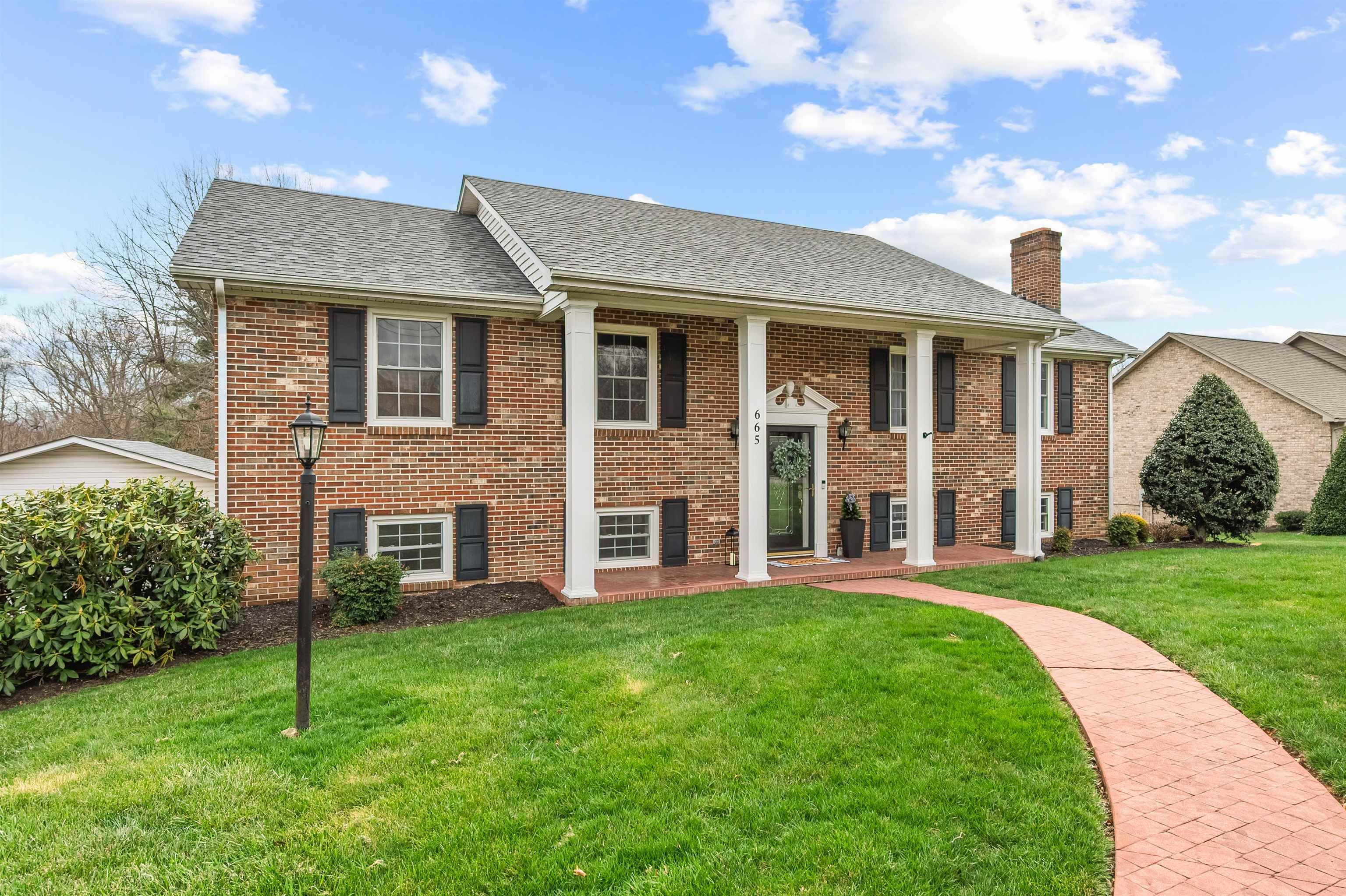 665 Mountain View Drive Wytheville VA 24382